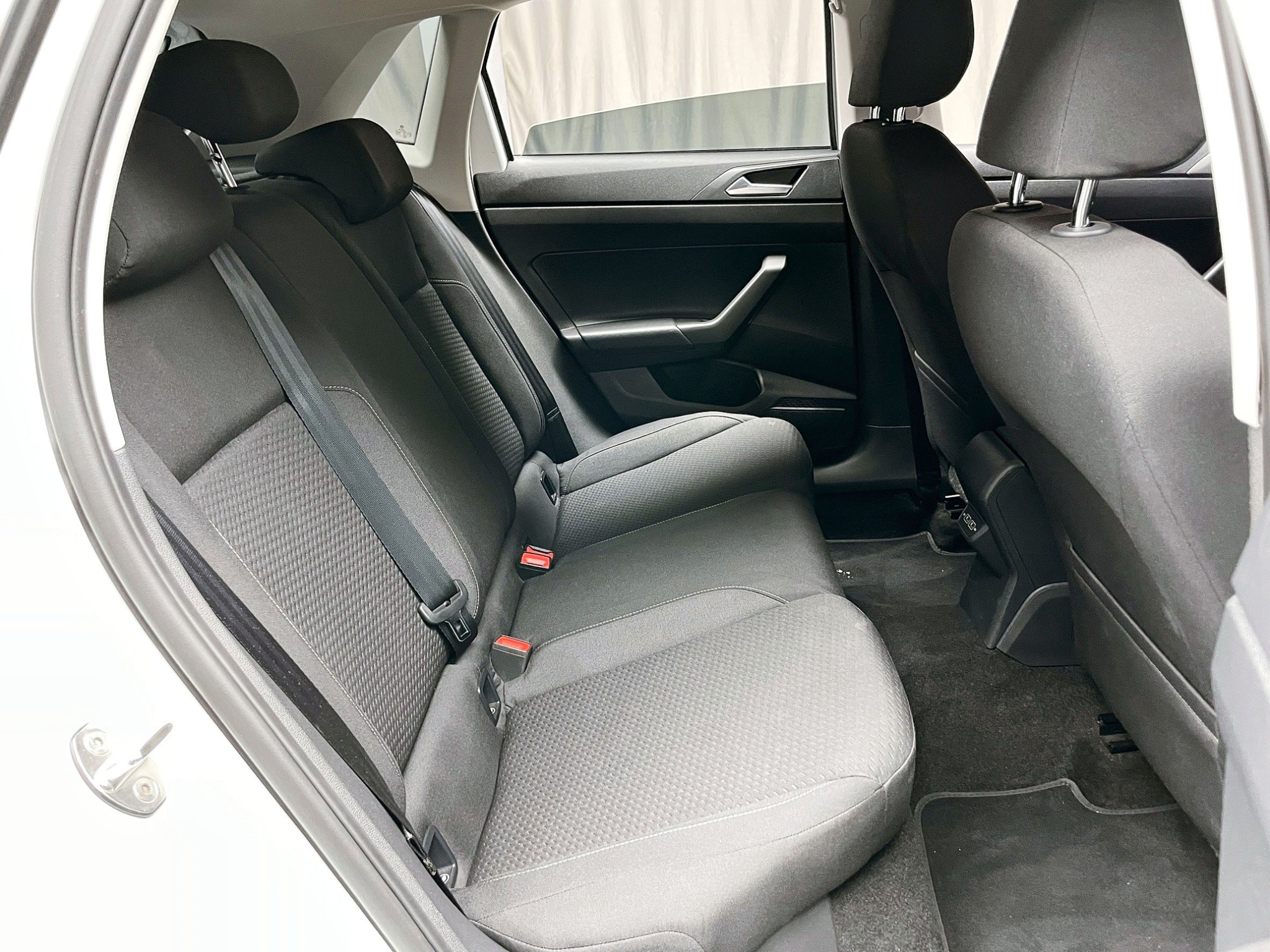 全台到府賞車 2019/20 Volkswagen Polo 230TSI Life『小李經理』元禾國際車業/中古車/促銷中  第10張相片