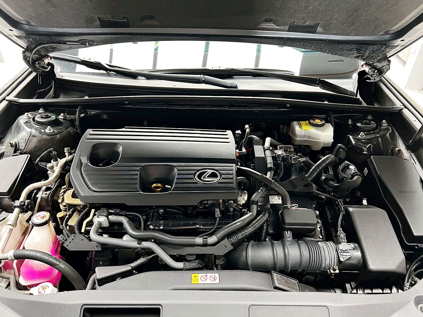 全台到府賞車 2021/22 Lexus ES300h 豪華版『小李經理』元禾國際車業/中古車/促銷中  第16張相片