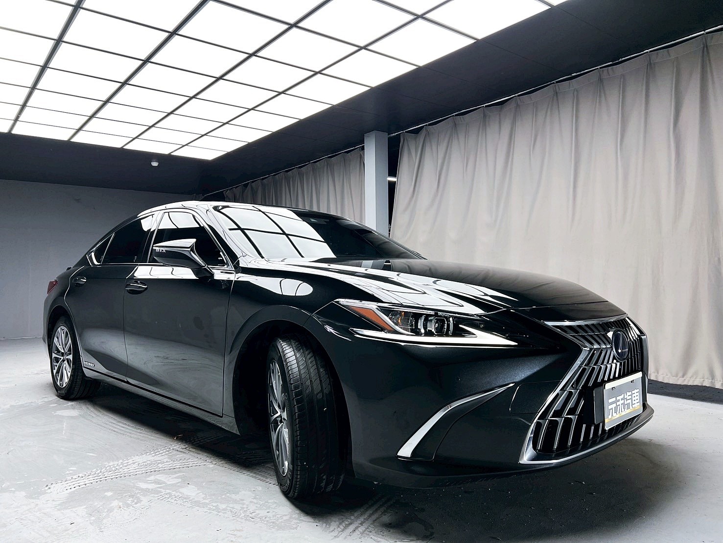全台到府賞車 2021/22 Lexus ES300h 豪華版『小李經理』元禾國際車業/中古車/促銷中  第19張相片