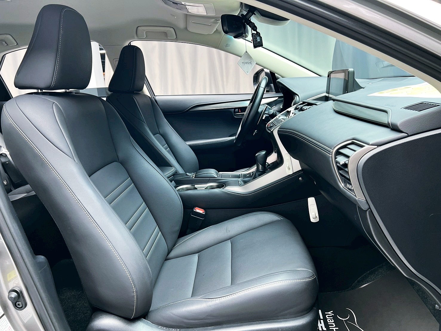 全台到府賞車 2019 Lexus NX200 菁英Plus版『小李經理』元禾國際車業/中古車/促銷中  第12張相片