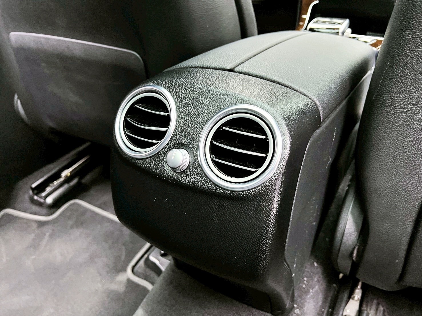 全台到府賞車 2016 Benz GLC300 X253型『小李經理』元禾國際車業/中古車/促銷中  第11張相片