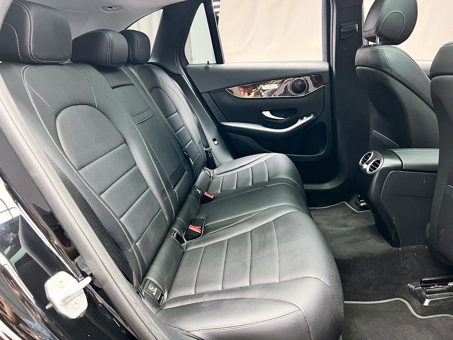 全台到府賞車 2016 Benz GLC300 X253型『小李經理』元禾國際車業/中古車/促銷中  第12張相片