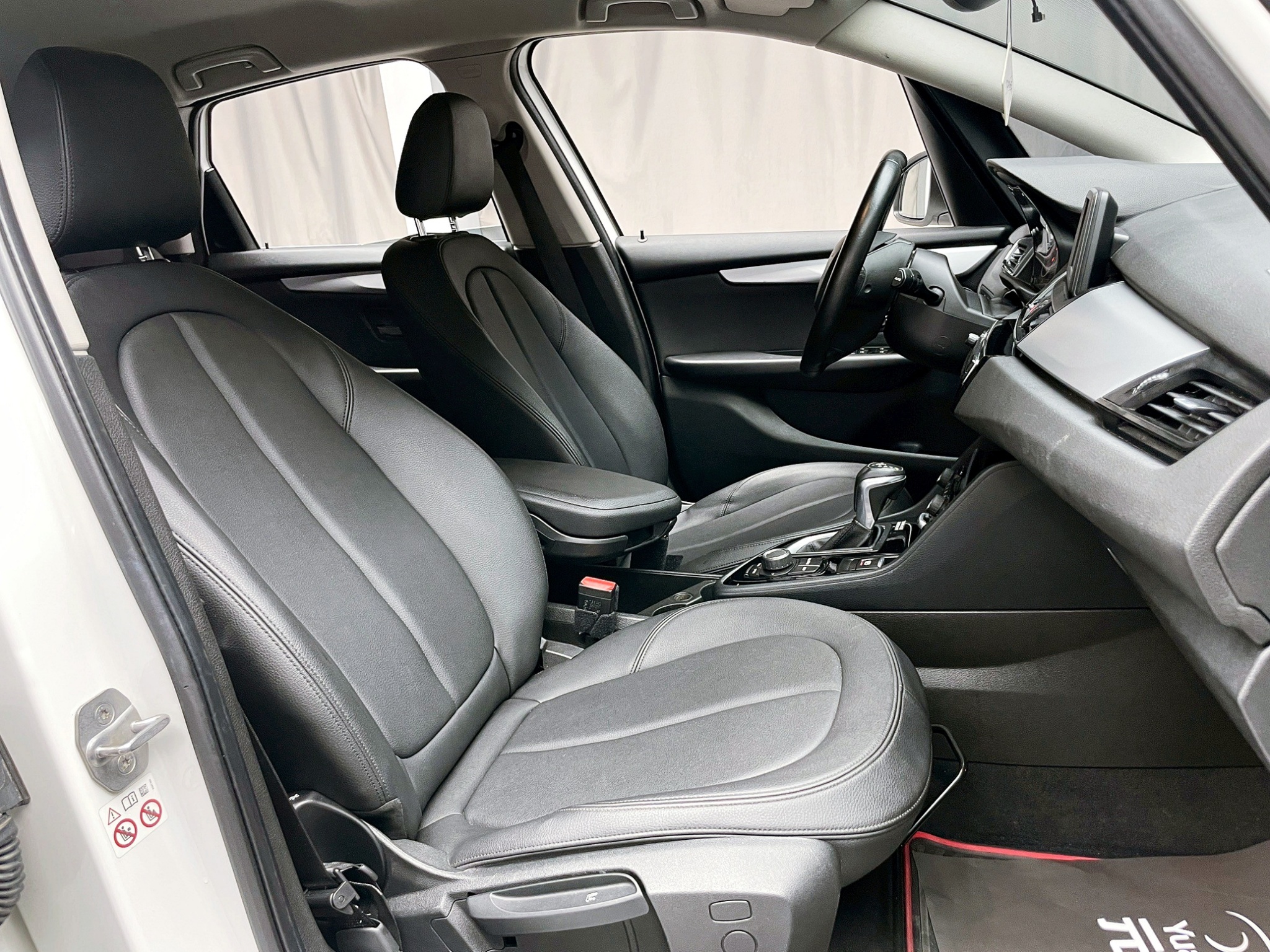 全台到府賞車 2018 BMW 218i Active Tourer 都會版 F45型『小李經理』元禾國際車業/中古車/促銷中  第10張相片