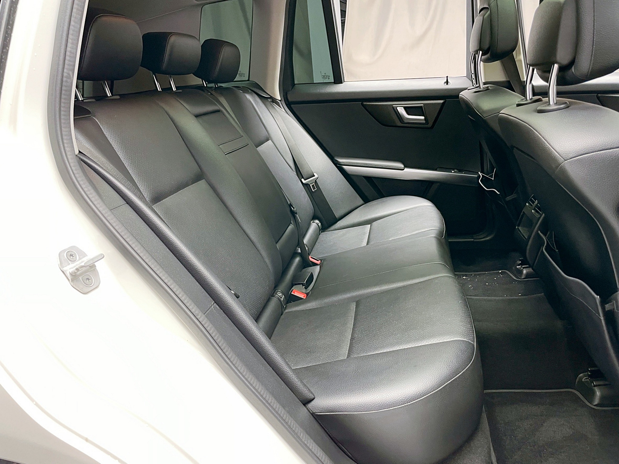 全台到府賞車 2013 Benz GLK350 4MATIC X204型『小李經理』元禾國際車業/中古車/促銷中  第13張相片