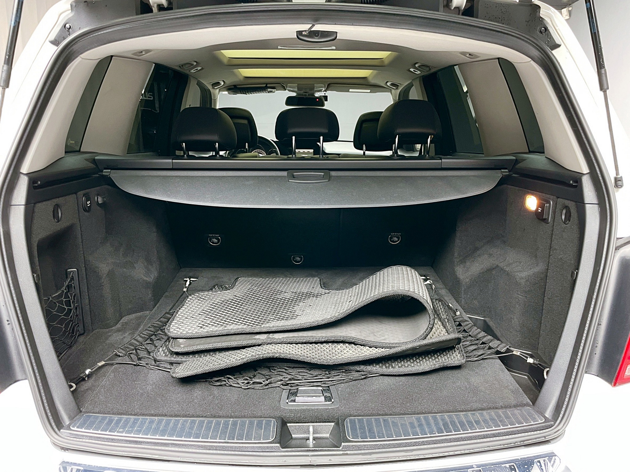 全台到府賞車 2013 Benz GLK350 4MATIC X204型『小李經理』元禾國際車業/中古車/促銷中  第18張相片