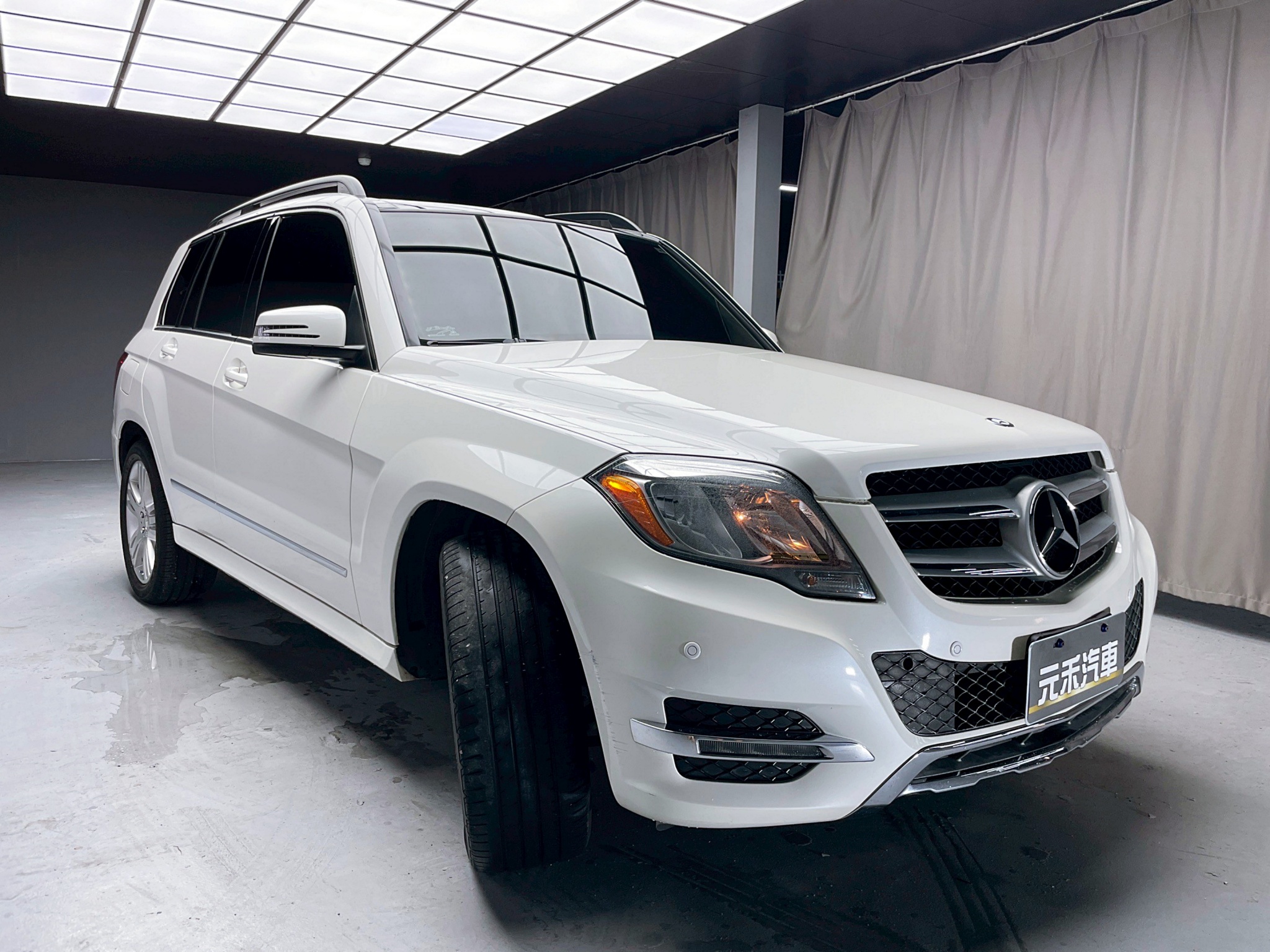 全台到府賞車 2013 Benz GLK350 4MATIC X204型『小李經理』元禾國際車業/中古車/促銷中  第20張相片