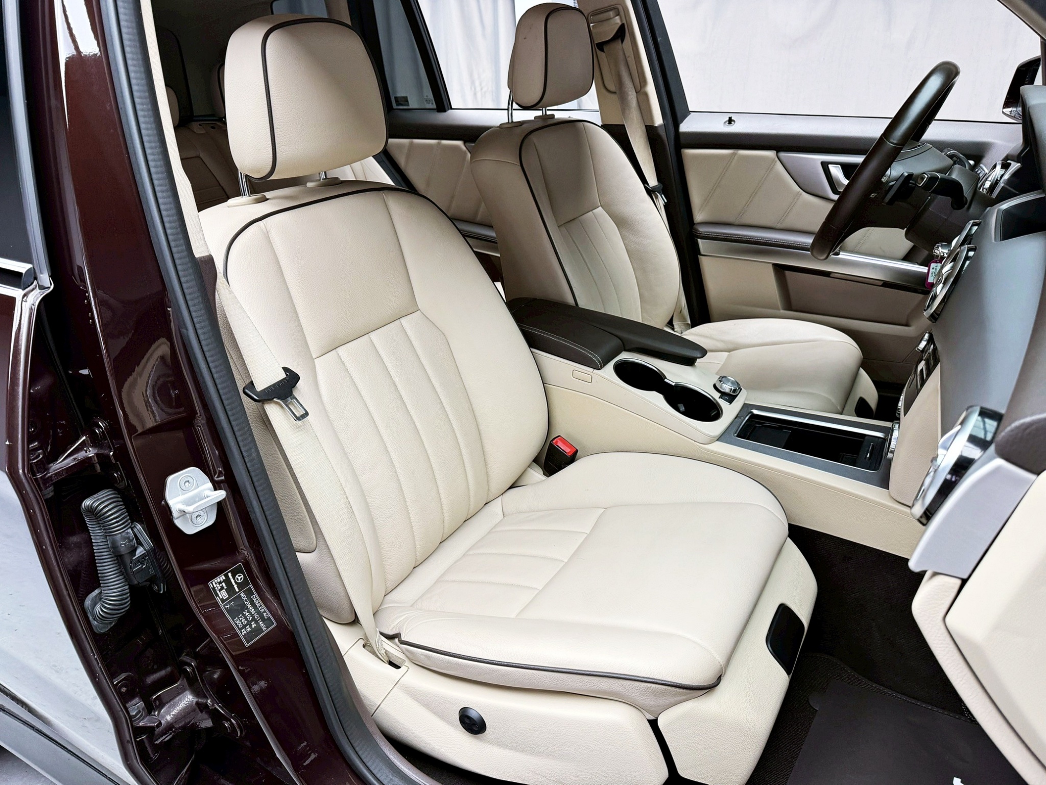 全台到府賞車 2013 Benz GLK220 CDI 4MATIC BlueEFFICIENCY 標準版『小李經理』元禾國際車業/中古車/促銷中  第9張相片