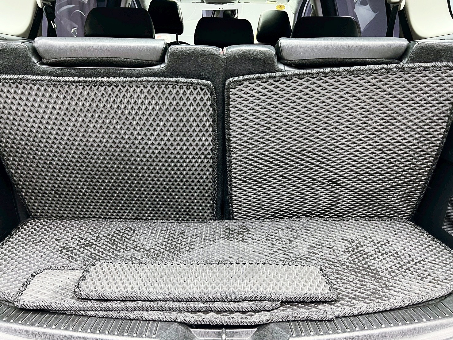 全台到府賞車 2014/15 Mazda 5 七人座尊爵型『小李經理』元禾國際車業/中古車/促銷中  第17張相片