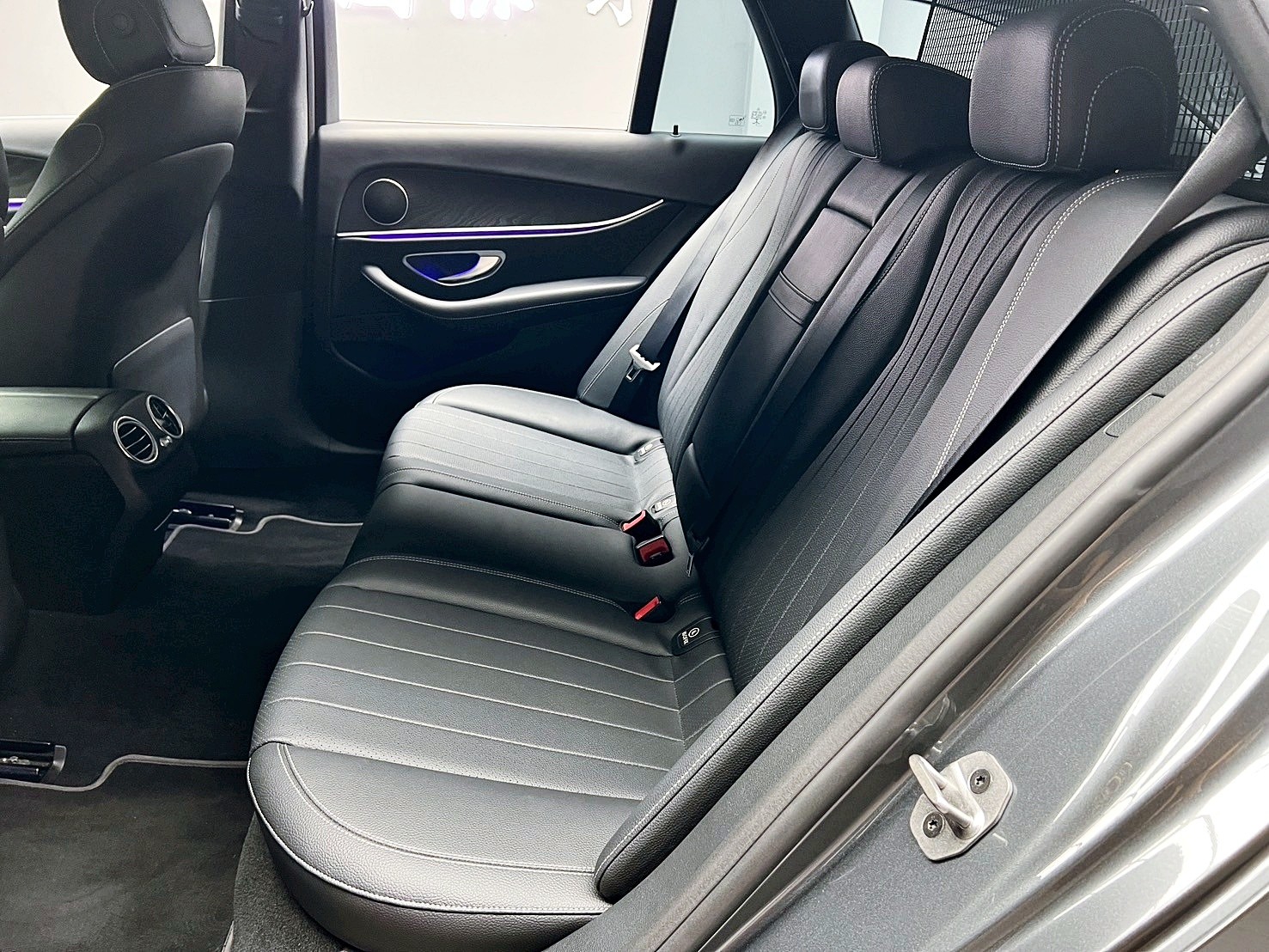 全台到府賞車 2021/22 Benz E200 Estate Avantgarde S213型『小李經理』元禾國際車業/中古車/促銷中  第14張相片