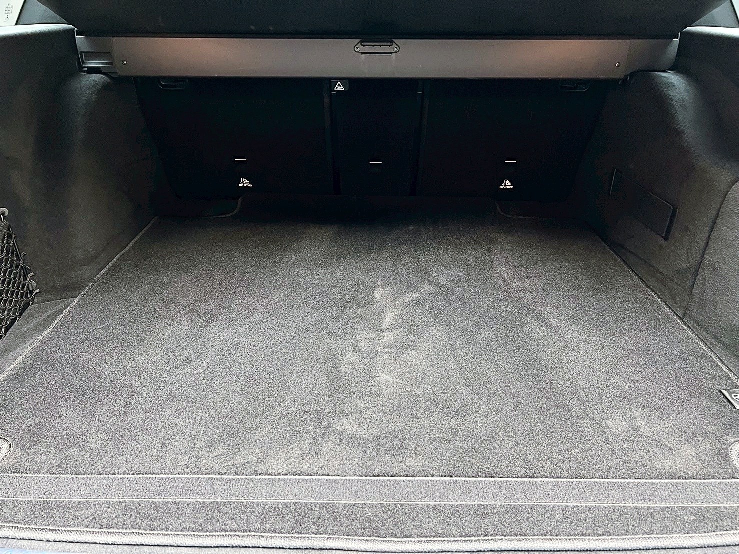 全台到府賞車 2021/22 Benz E200 Estate Avantgarde S213型『小李經理』元禾國際車業/中古車/促銷中  第18張相片