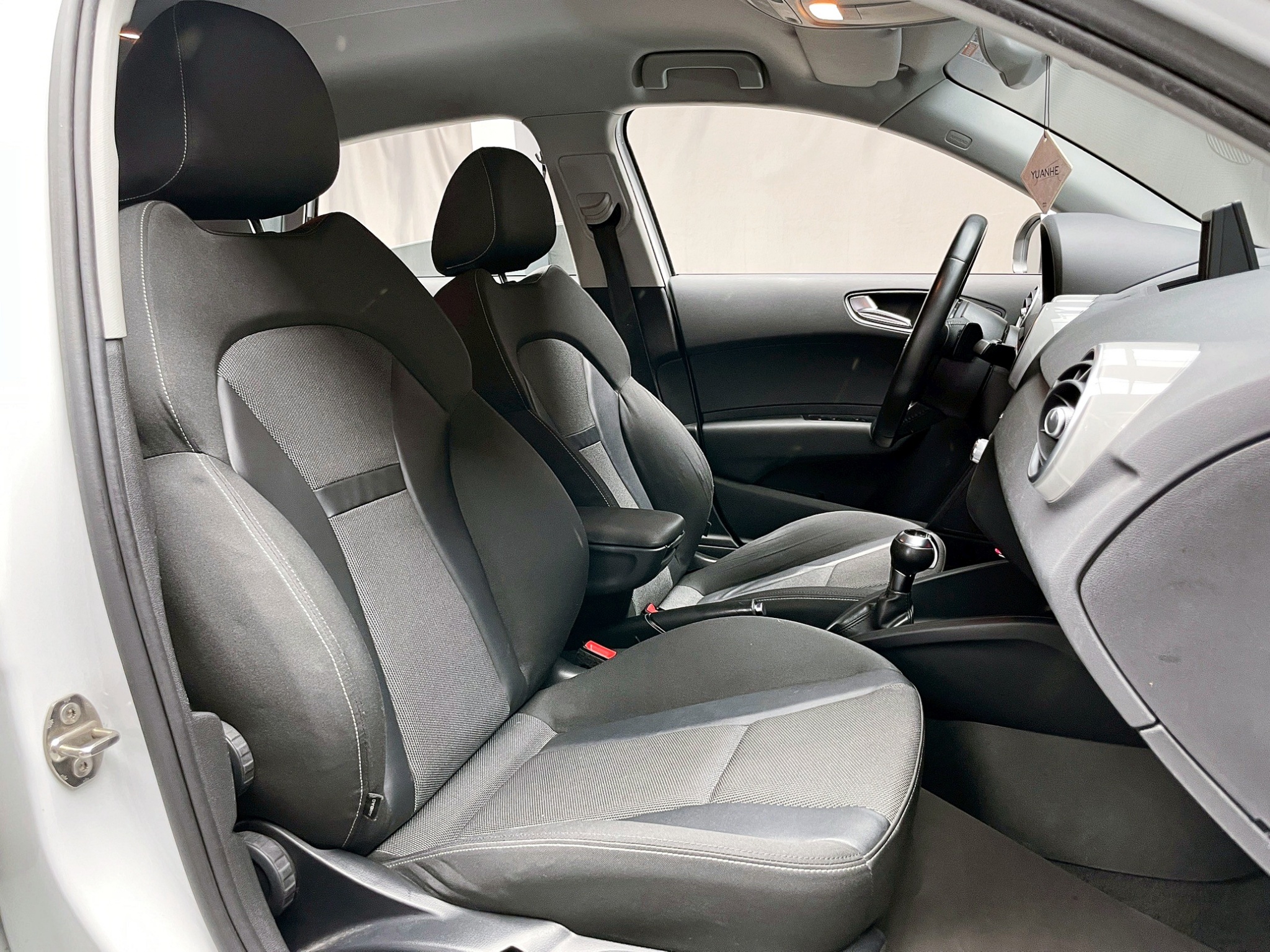 全台到府賞車 2012/13 Audi A1 Sportback TFSI Luxury『小李經理』元禾國際車業/中古車/促銷中  第8張相片