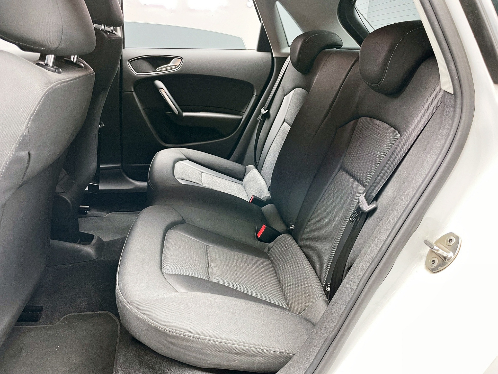 全台到府賞車 2012/13 Audi A1 Sportback TFSI Luxury『小李經理』元禾國際車業/中古車/促銷中  第10張相片