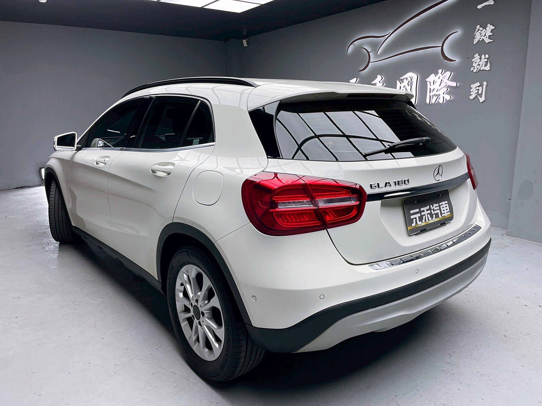 全台到府賞車 2015 Benz GLA180 X156型『小李經理』元禾國際車業/中古車/促銷中  第3張相片