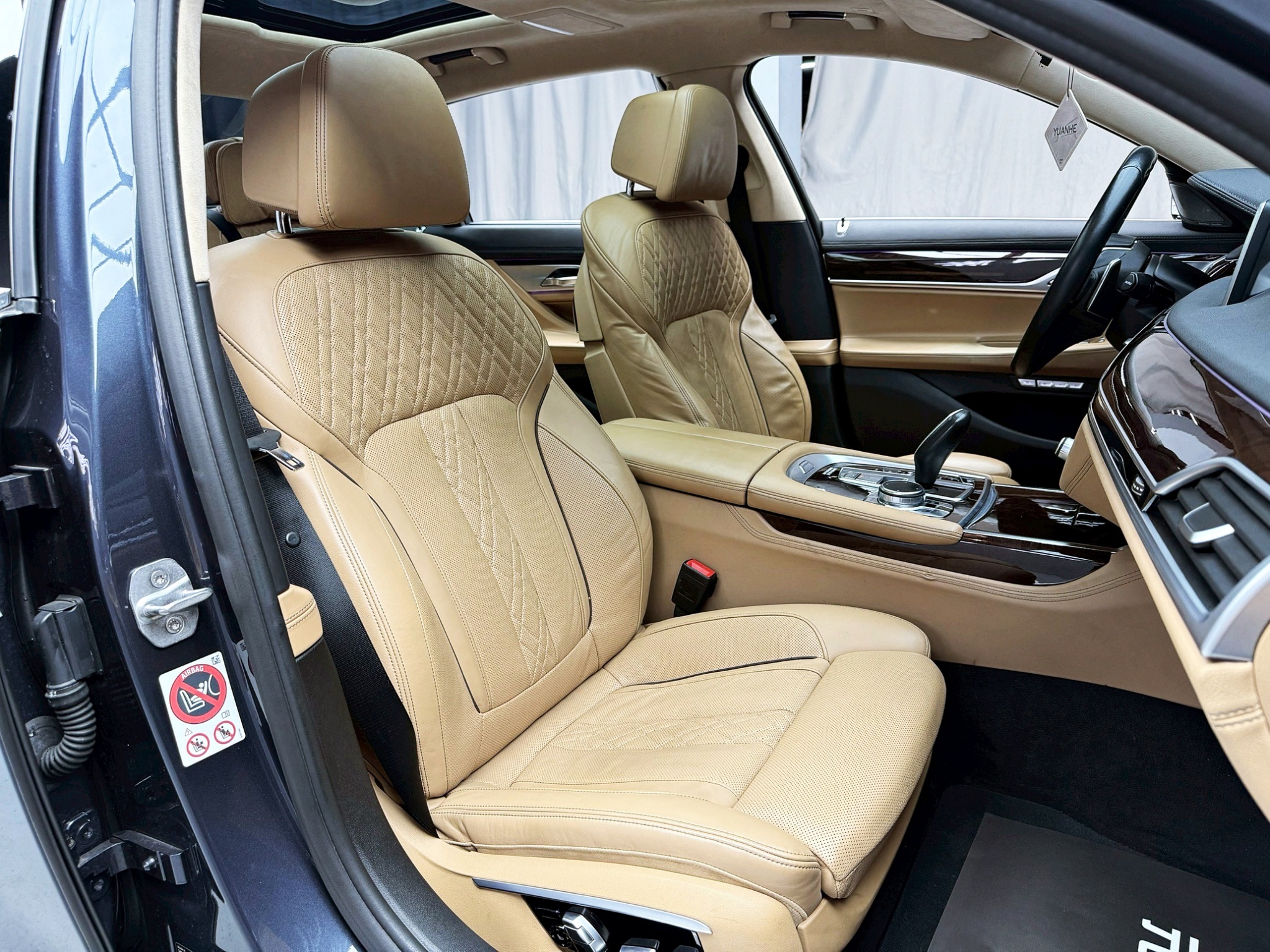 全台到府賞車 2015/16 BMW 740Li Luxury G12型『小李經理』元禾國際車業/中古車/促銷中  第7張相片