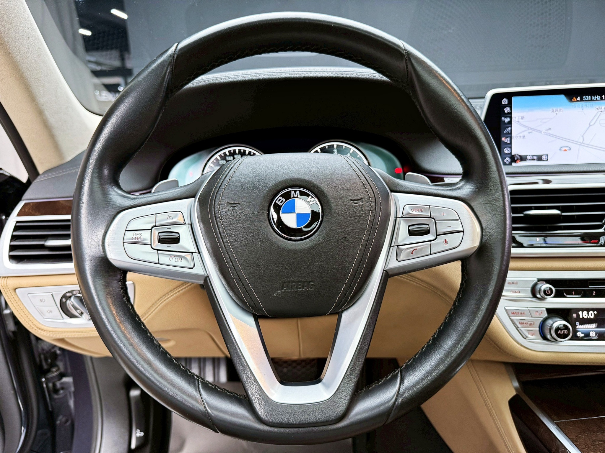 全台到府賞車 2015/16 BMW 740Li Luxury G12型『小李經理』元禾國際車業/中古車/促銷中  第12張相片