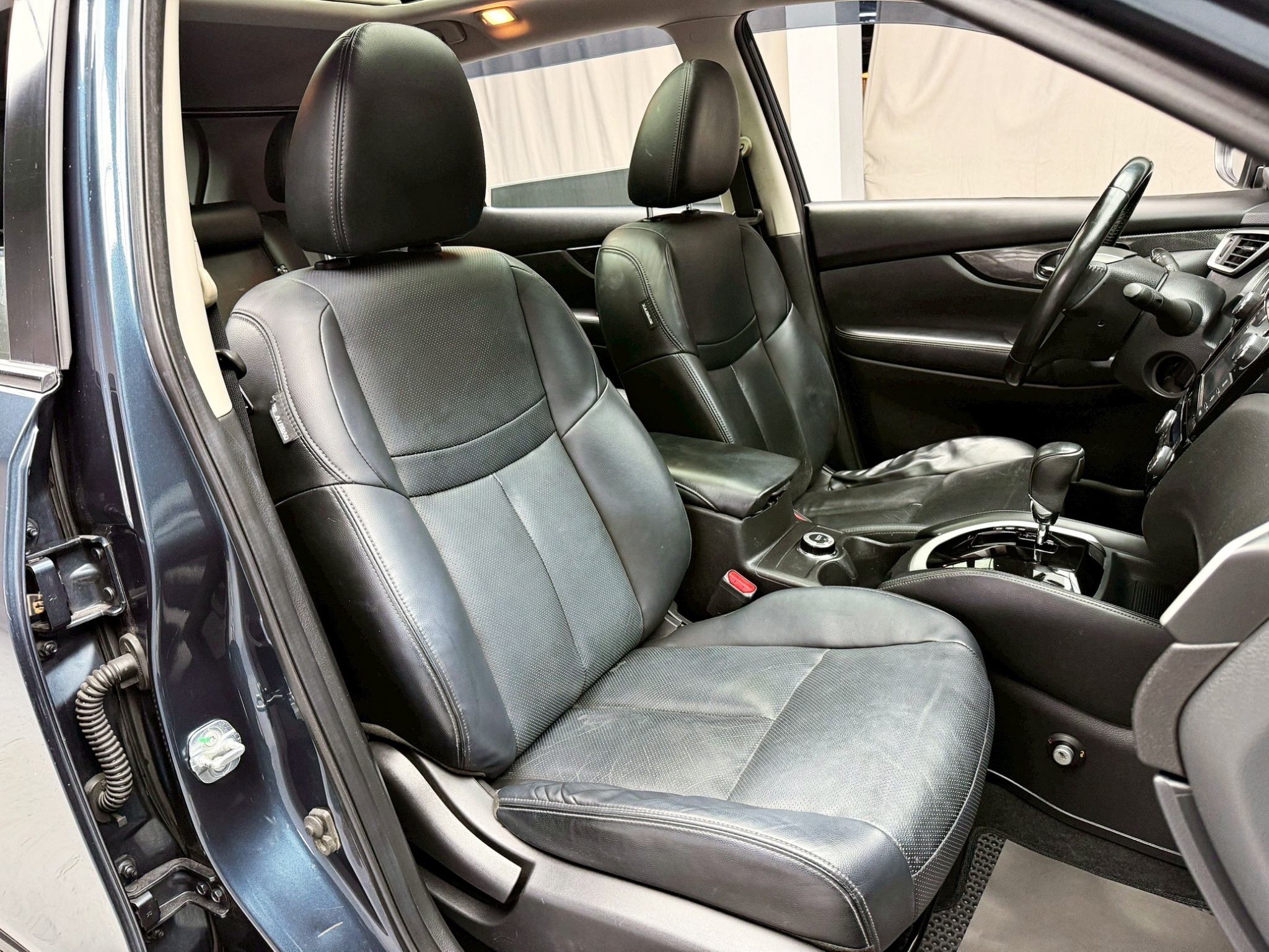 全台到府賞車 2016/17 Nissan XTrail AWD旗艦版『小李經理』元禾國際車業/中古車/促銷中  第9張相片