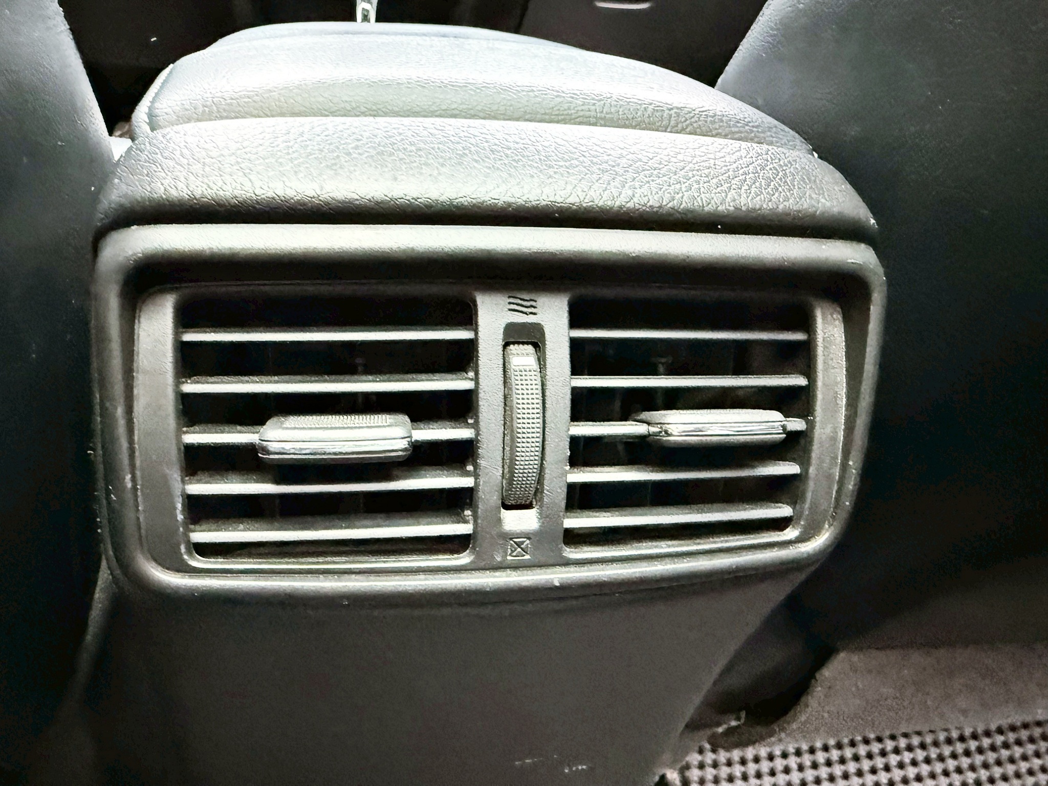 全台到府賞車 2016/17 Nissan XTrail AWD旗艦版『小李經理』元禾國際車業/中古車/促銷中  第11張相片