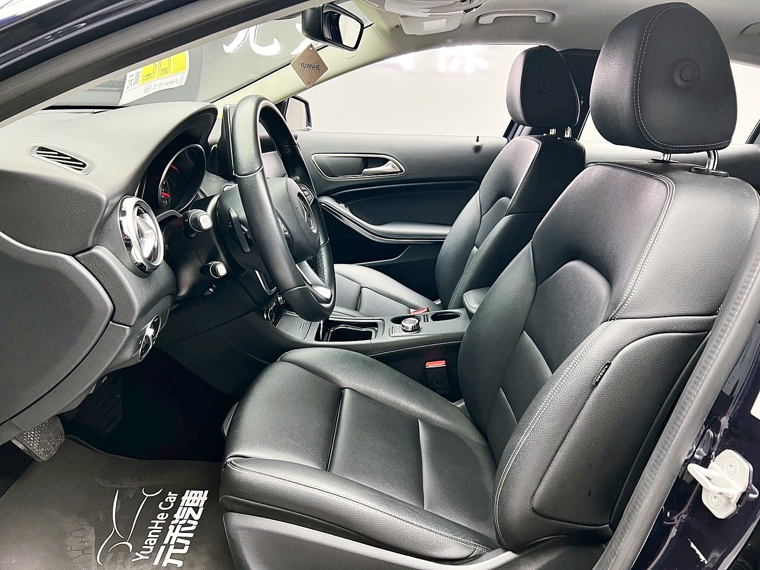 全台到府賞車 2017 Benz GLA180 X156型『小李經理』元禾國際車業/中古車/促銷中  第14張相片