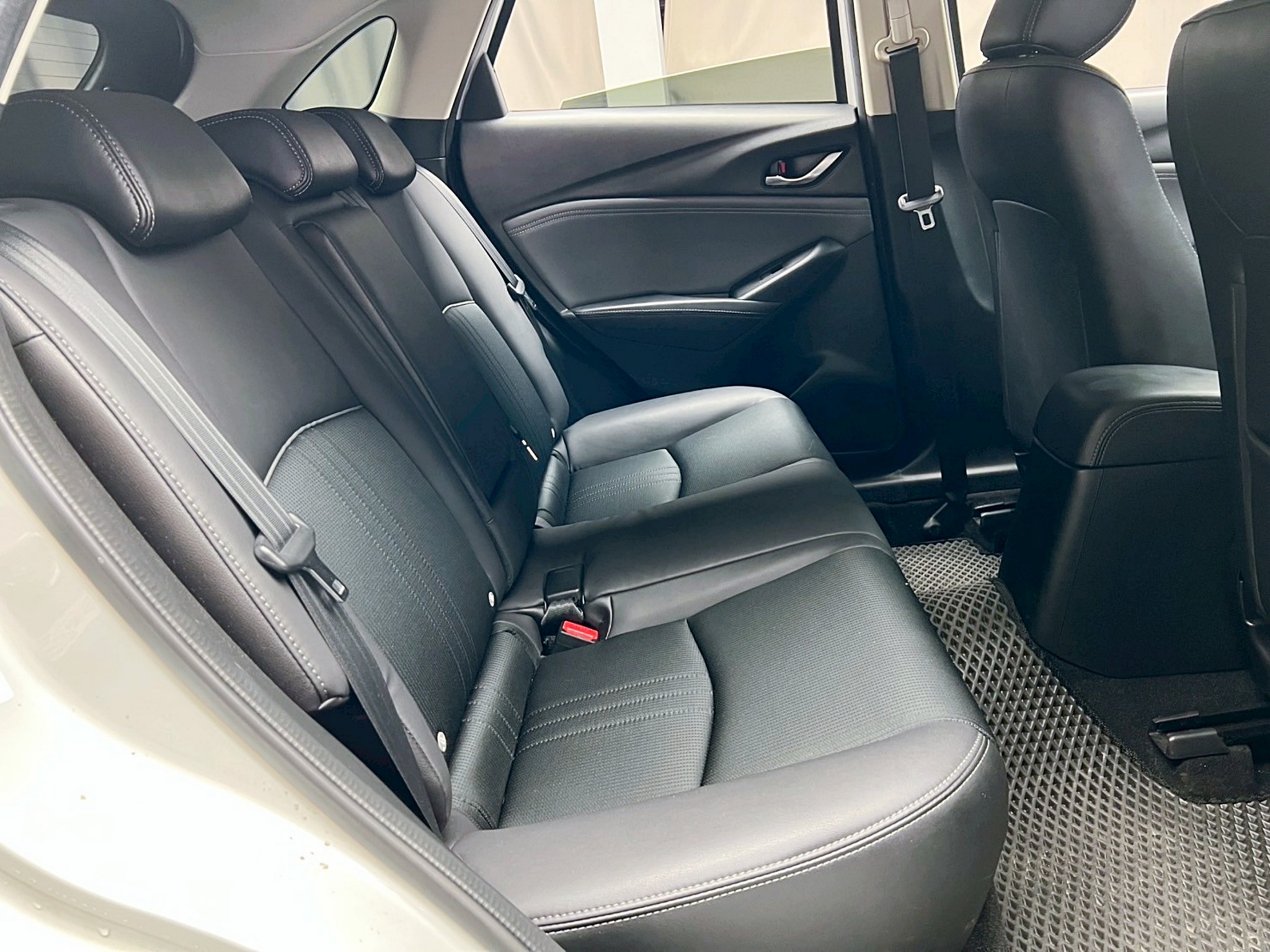 全台到府賞車 2018/19 Mazda CX3 SKY-G 旗艦型『小李經理』元禾國際車業/中古車/促銷中  第12張相片