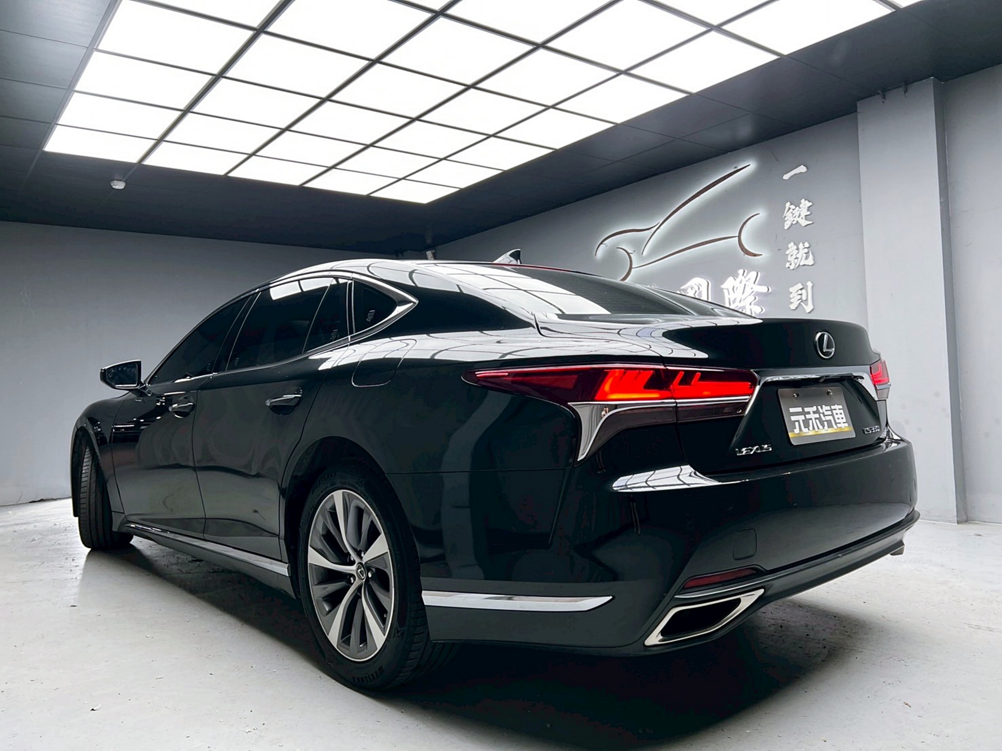 全台到府賞車 2018 Lexus LS350 豪華版『小李經理』元禾國際車業/中古車/促銷中  第3張相片