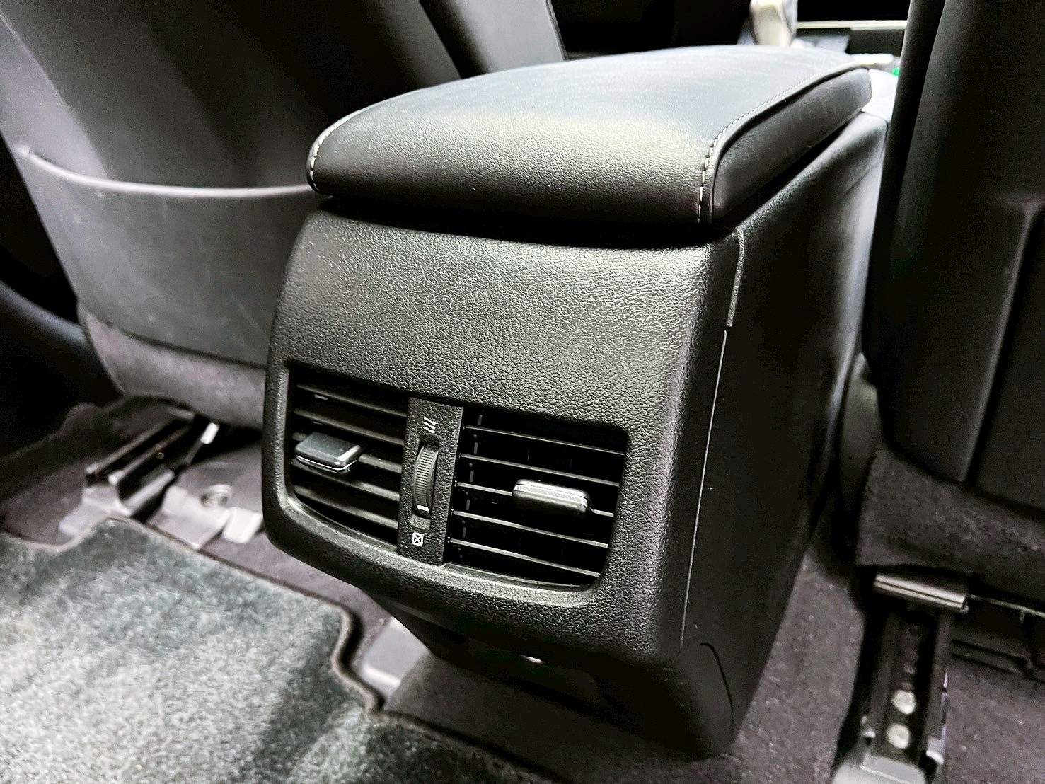 全台到府賞車 2017 Lexus ES200 豪華版『小李經理』元禾國際車業/中古車/促銷中  第12張相片