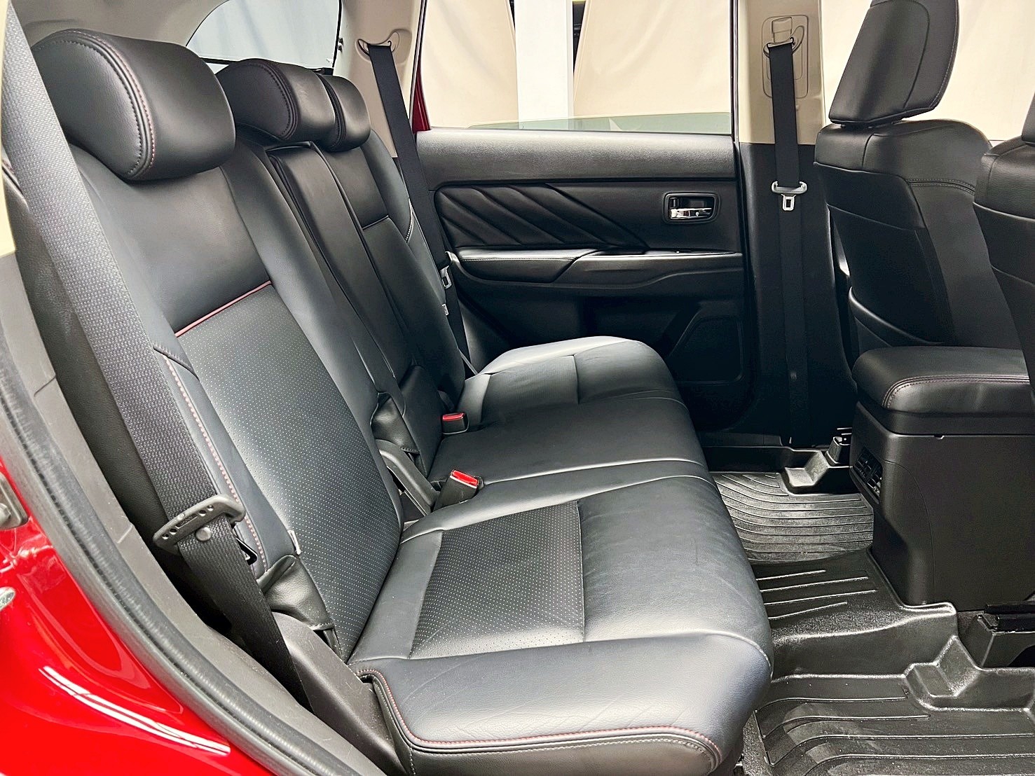 全台到府賞車 2018 Mitsubishi Outlander 五人座安全型『小李經理』元禾國際車業/中古車/促銷中  第12張相片