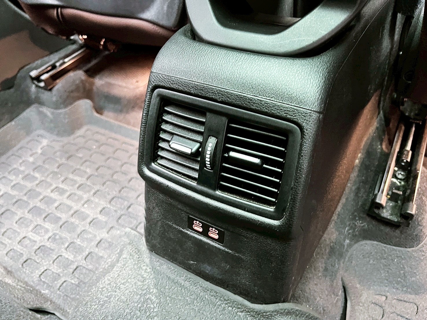 全台到府賞車 2018/19 BMW X2 sDrive20i M-Sport 領航版 F39型『小李經理』元禾國際車業/中古車/促銷中  第11張相片