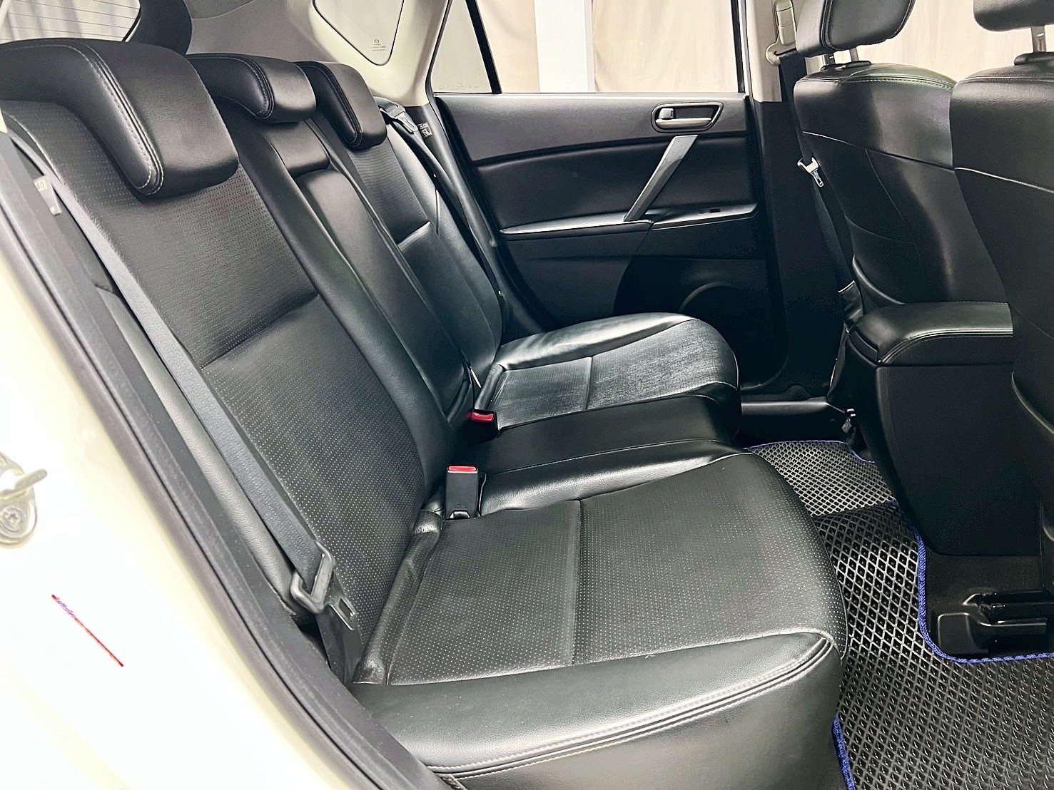 全台到府賞車 2013 Mazda3 5D 尊貴型『小李經理』元禾國際車業/中古車/促銷中  第12張相片