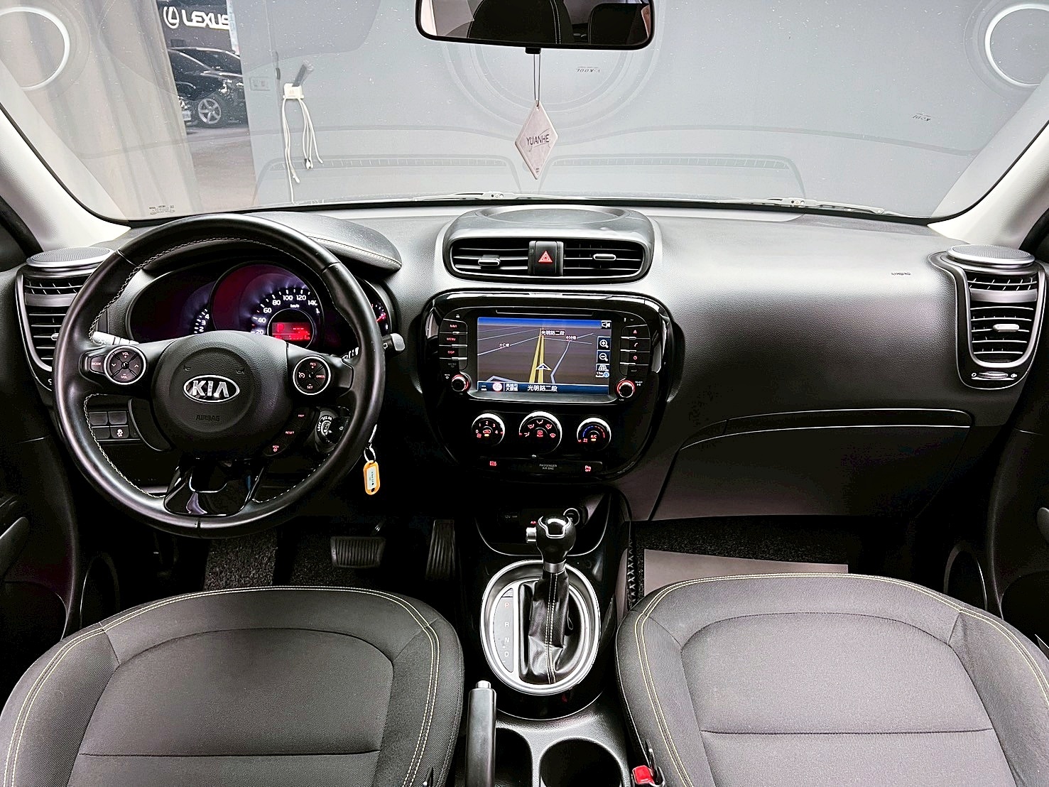 全台到府賞車 2016 Kia Soul 酷勁版『小李經理』元禾國際車業/中古車/促銷中  第9張相片