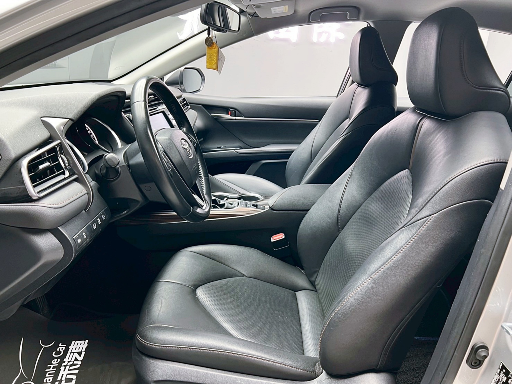 全台到府賞車 2018/19 Toyota Camry Hybrid 尊爵版『小李經理』元禾國際車業/中古車/促銷中  第14張相片