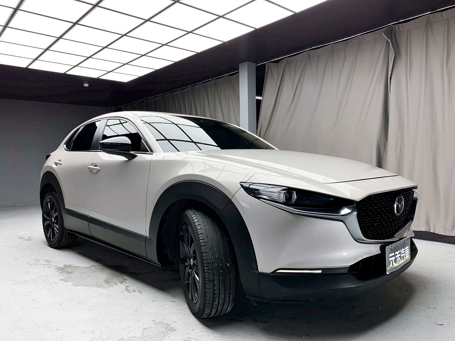 全台到府賞車 2021/22 Mazda CX30 20S Carbon Edition『小李經理』元禾國際車業/中古車/促銷中  第19張相片