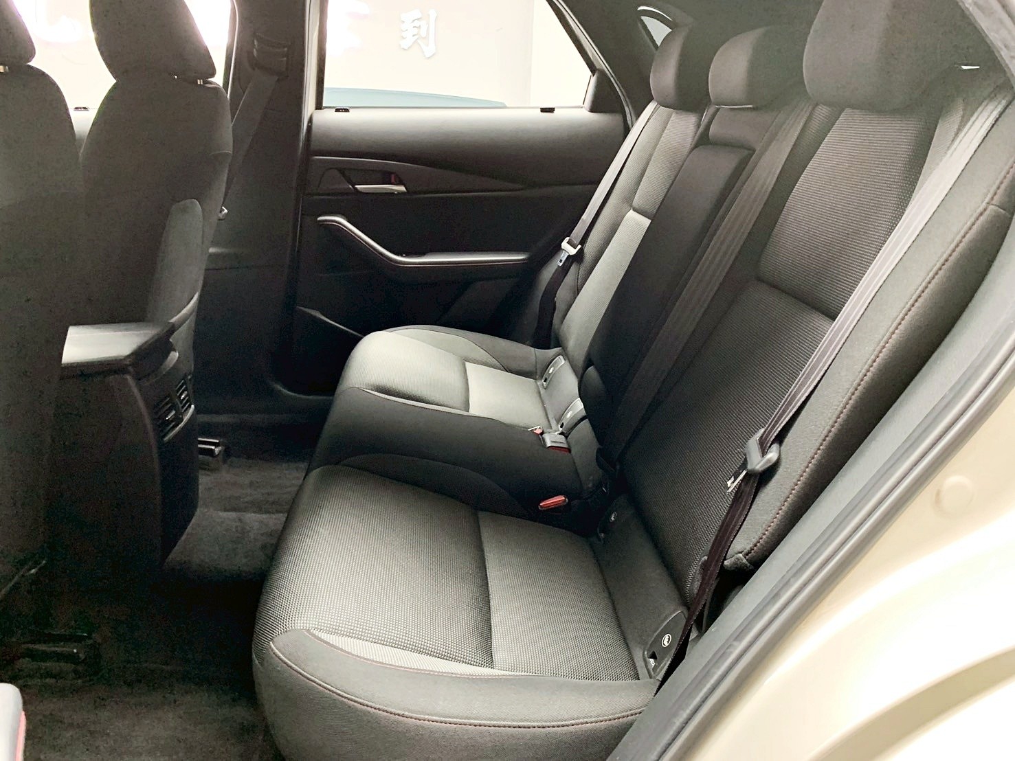 全台到府賞車 2021/22 Mazda CX30 20S Carbon Edition『小李經理』元禾國際車業/中古車/促銷中  第20張相片