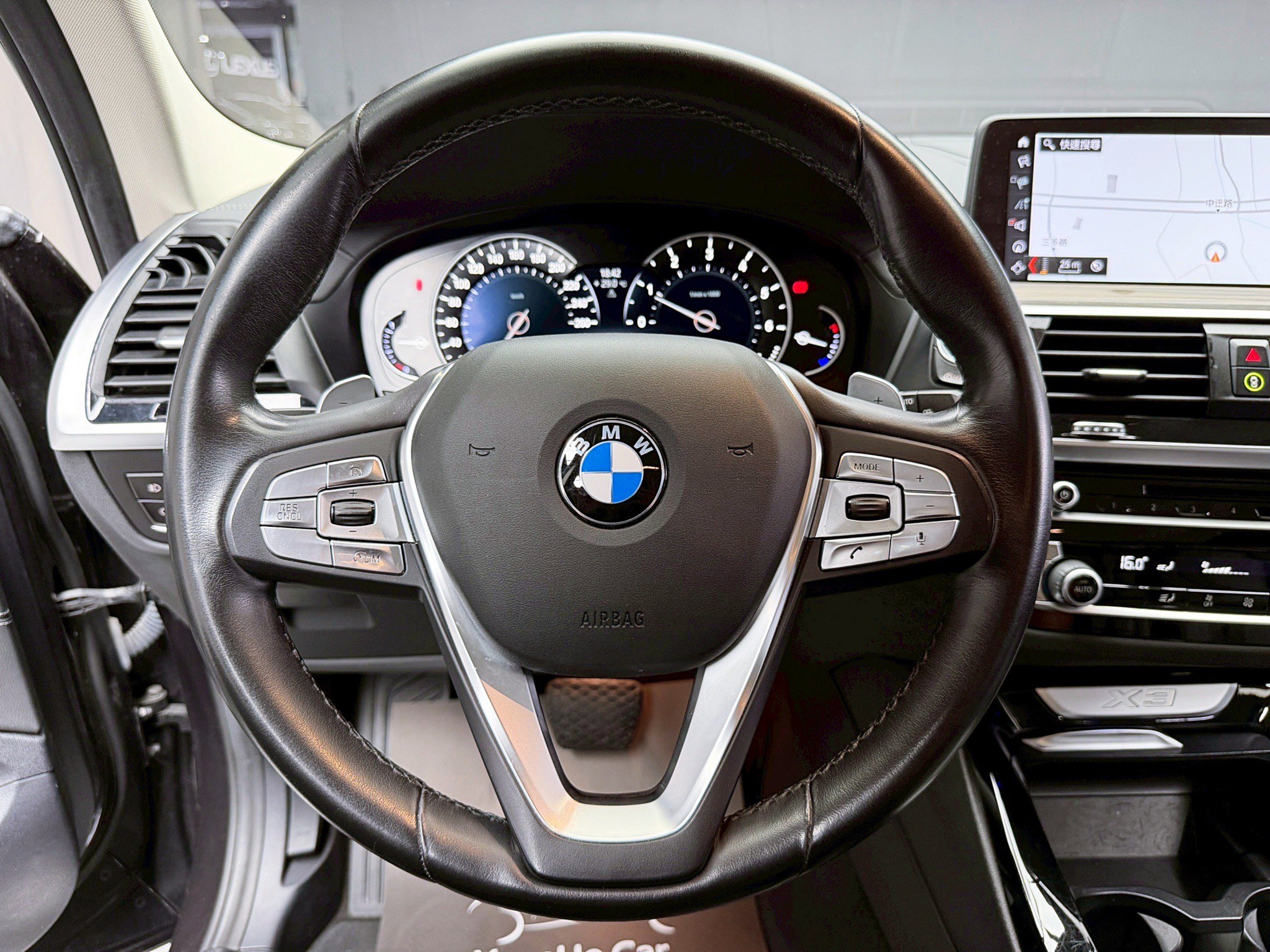 全台到府賞車 2017/18 BMW X3 xDrive30i 豪華運動版 G01型『小李經理』元禾國際車業/中古車/促銷中  第13張相片