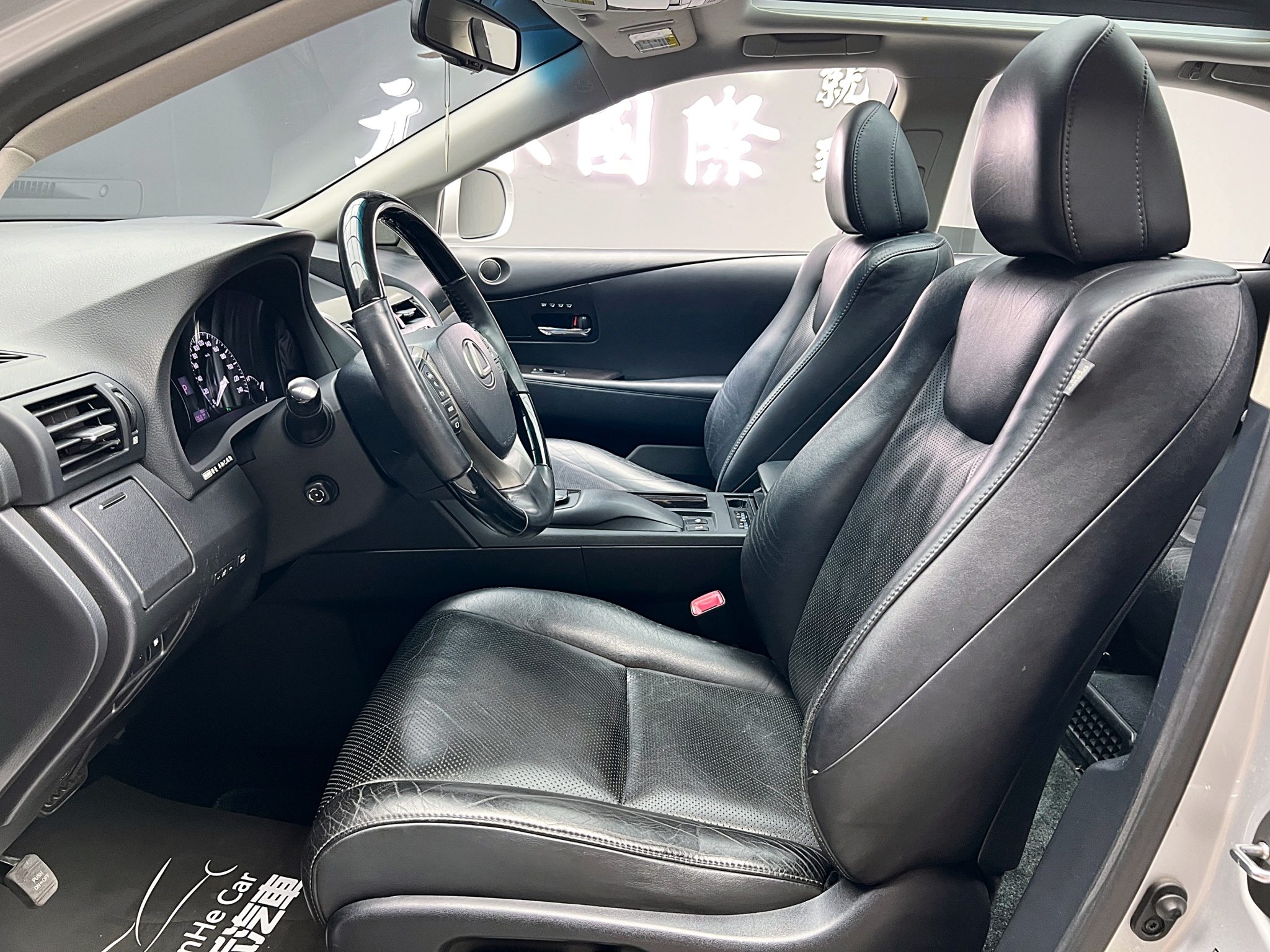全台到府賞車 2013/14 Lexus RX450h 頂級版『小李經理』元禾國際車業/中古車/促銷中  第15張相片