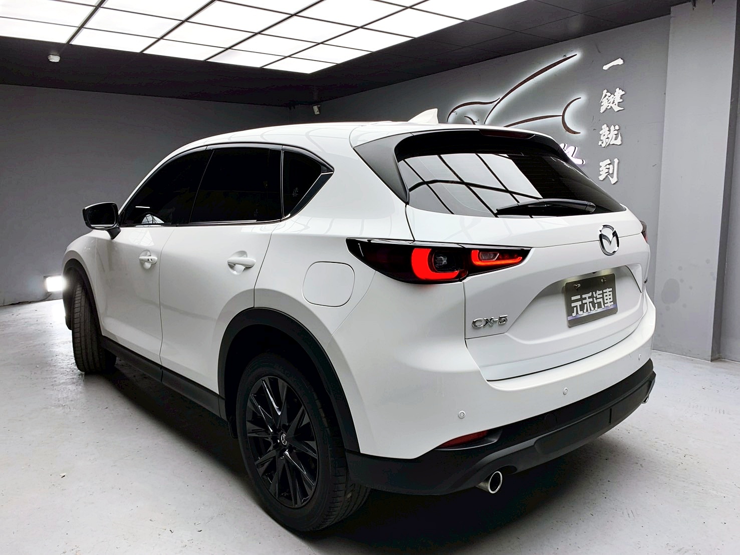 全台到府賞車 2022 Mazda CX5 20S Carbon Edition Plus『小李經理』元禾國際車業/中古車/促銷中  第3張相片
