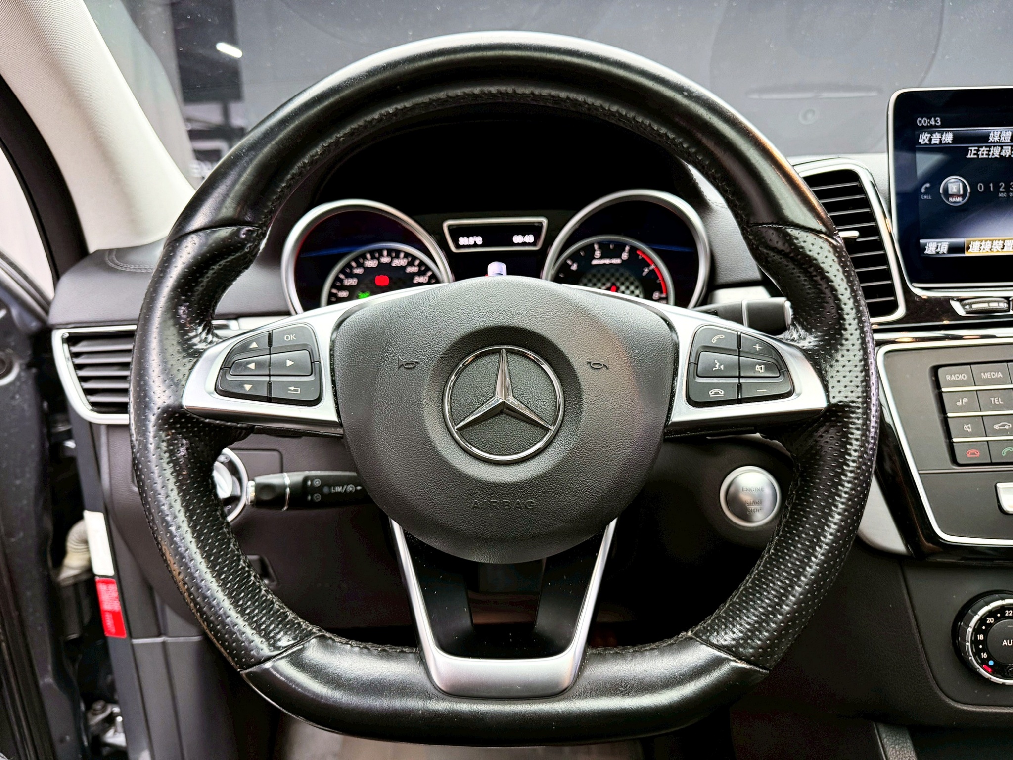 全台到府賞車 2018 Benz GLE43 Coupe AMG 4MATIC C292型『小李經理』元禾國際車業/中古車/促銷中  第13張相片