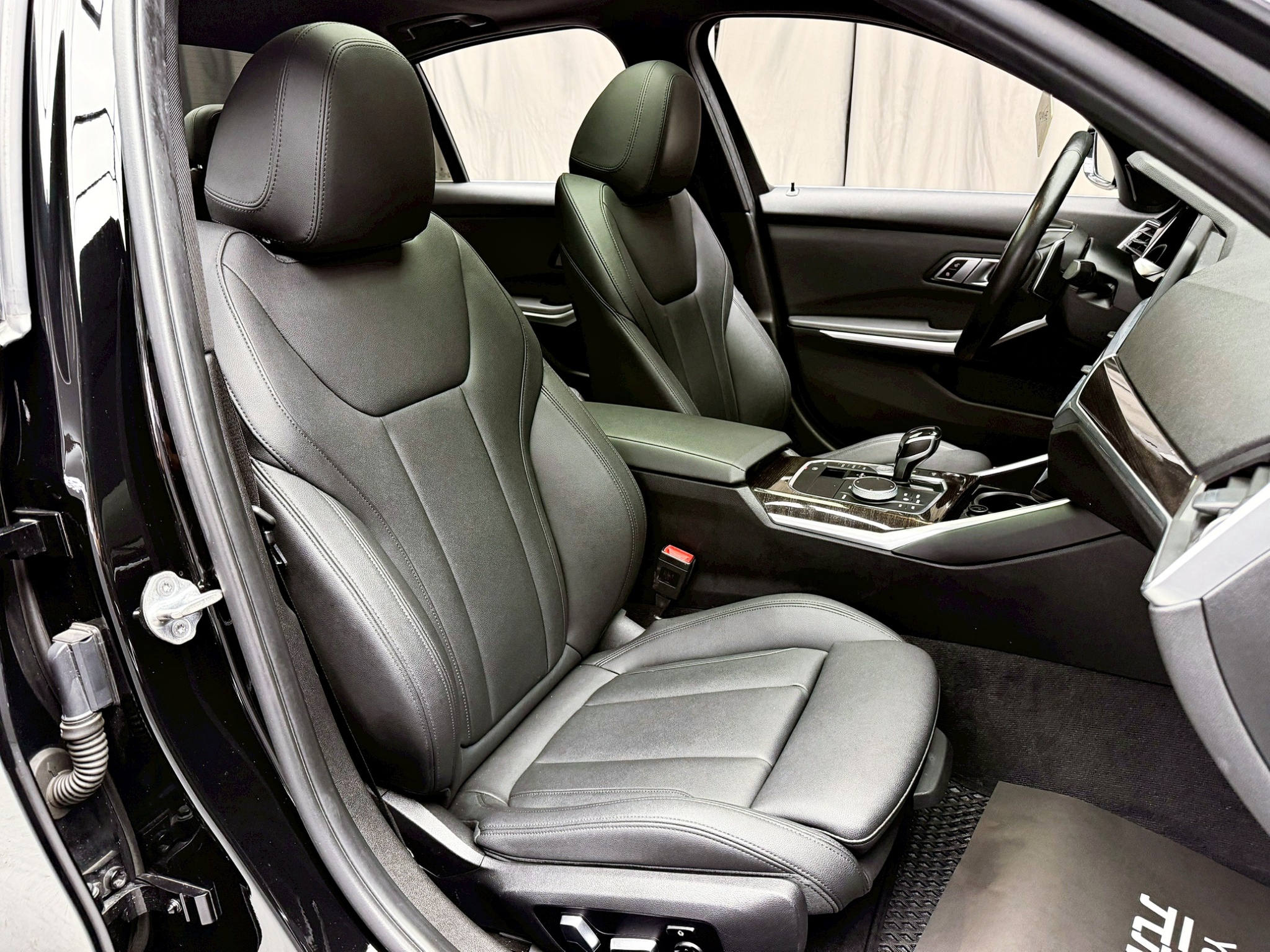 全台到府賞車 2019 BMW 330i Sedan G20型『小李經理』元禾國際車業/中古車/促銷中  第9張相片