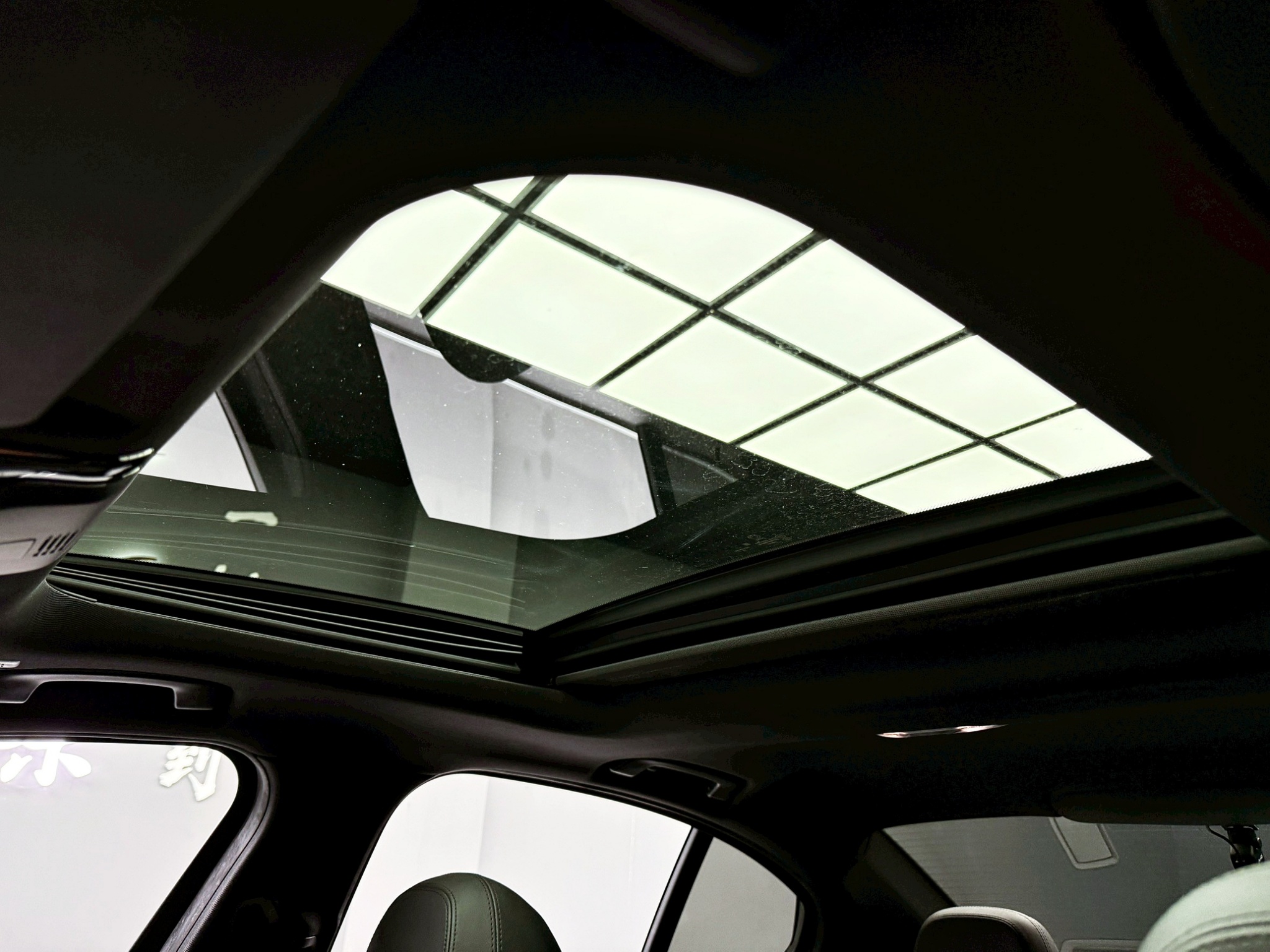 全台到府賞車 2019 BMW 330i Sedan G20型『小李經理』元禾國際車業/中古車/促銷中  第10張相片