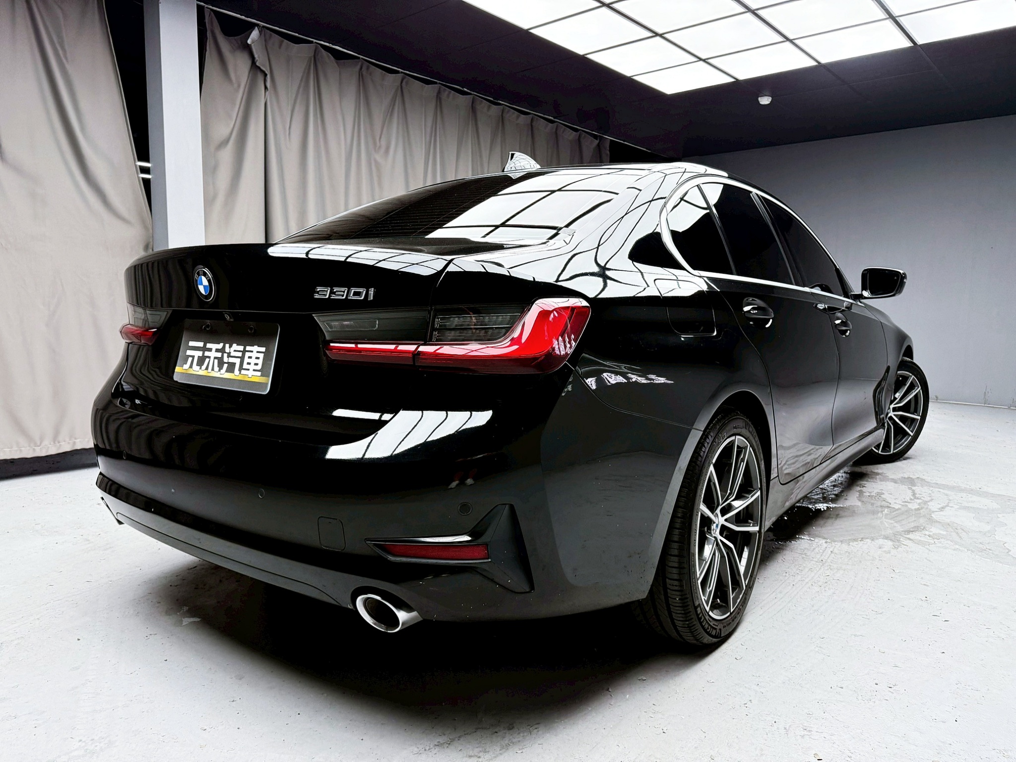 全台到府賞車 2019 BMW 330i Sedan G20型『小李經理』元禾國際車業/中古車/促銷中  第20張相片