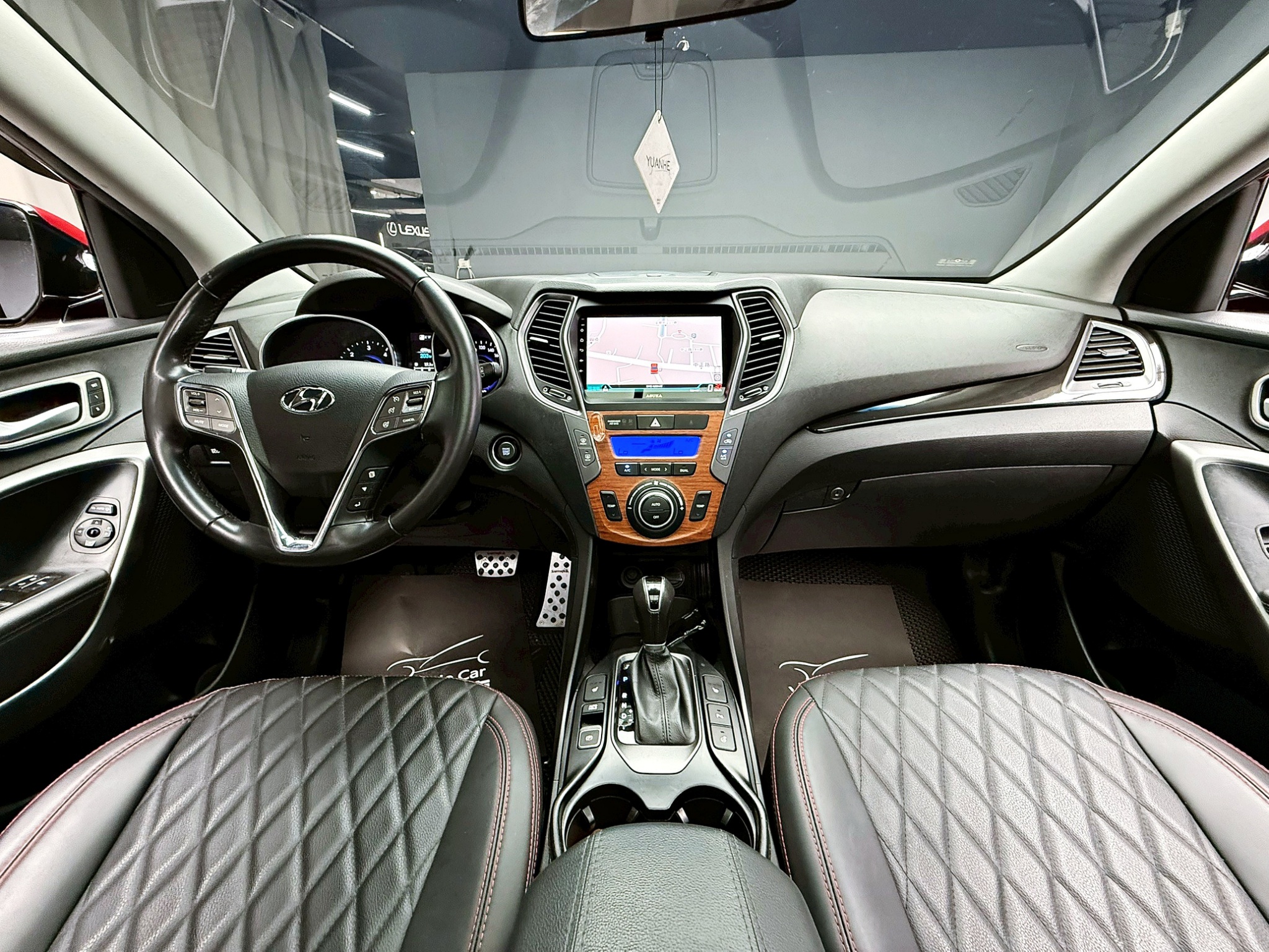 全台到府賞車 2014 Hyundai SantaFe AWD 七人座皇家款『小李經理』元禾國際車業/中古車/促銷中  第10張相片