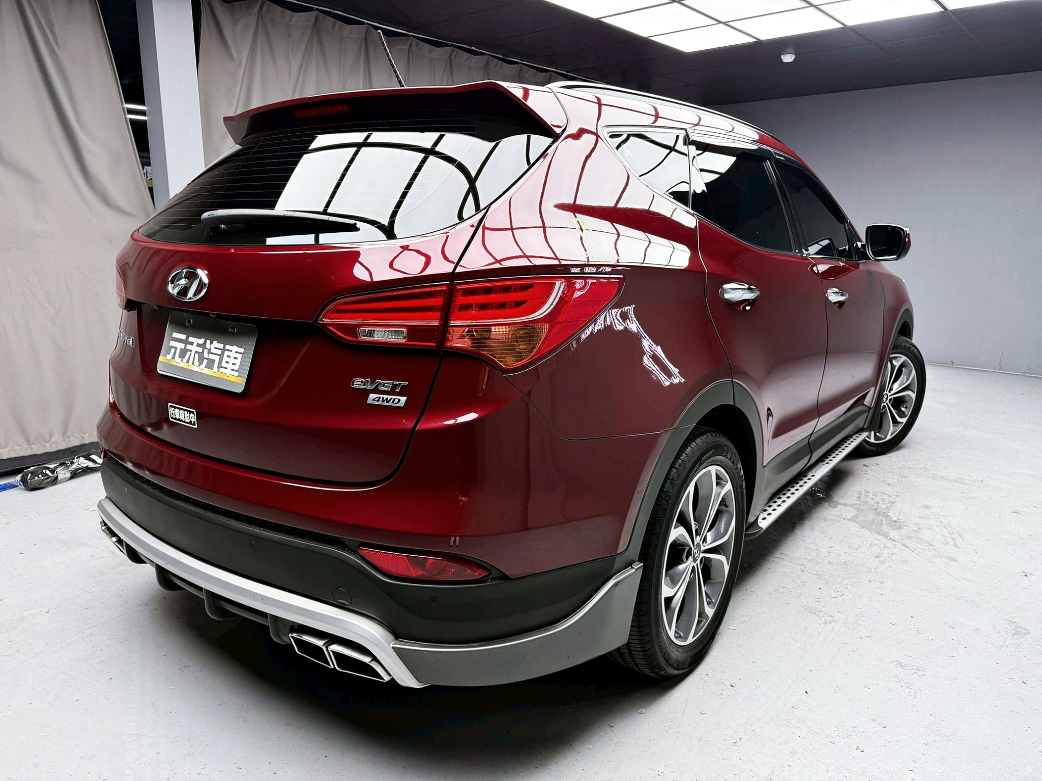 全台到府賞車 2014 Hyundai SantaFe AWD 七人座皇家款『小李經理』元禾國際車業/中古車/促銷中  第20張相片