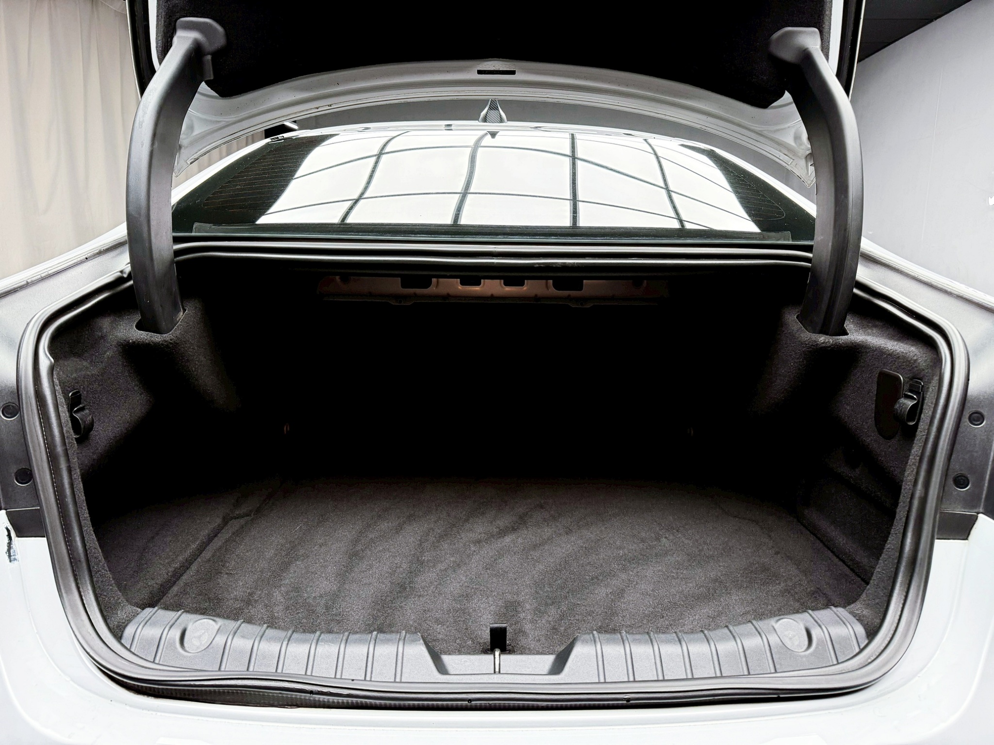 全台到府賞車 2015/16 Jaguar XF R-Sport 35t『小李經理』元禾國際車業/中古車/促銷中  第4張相片