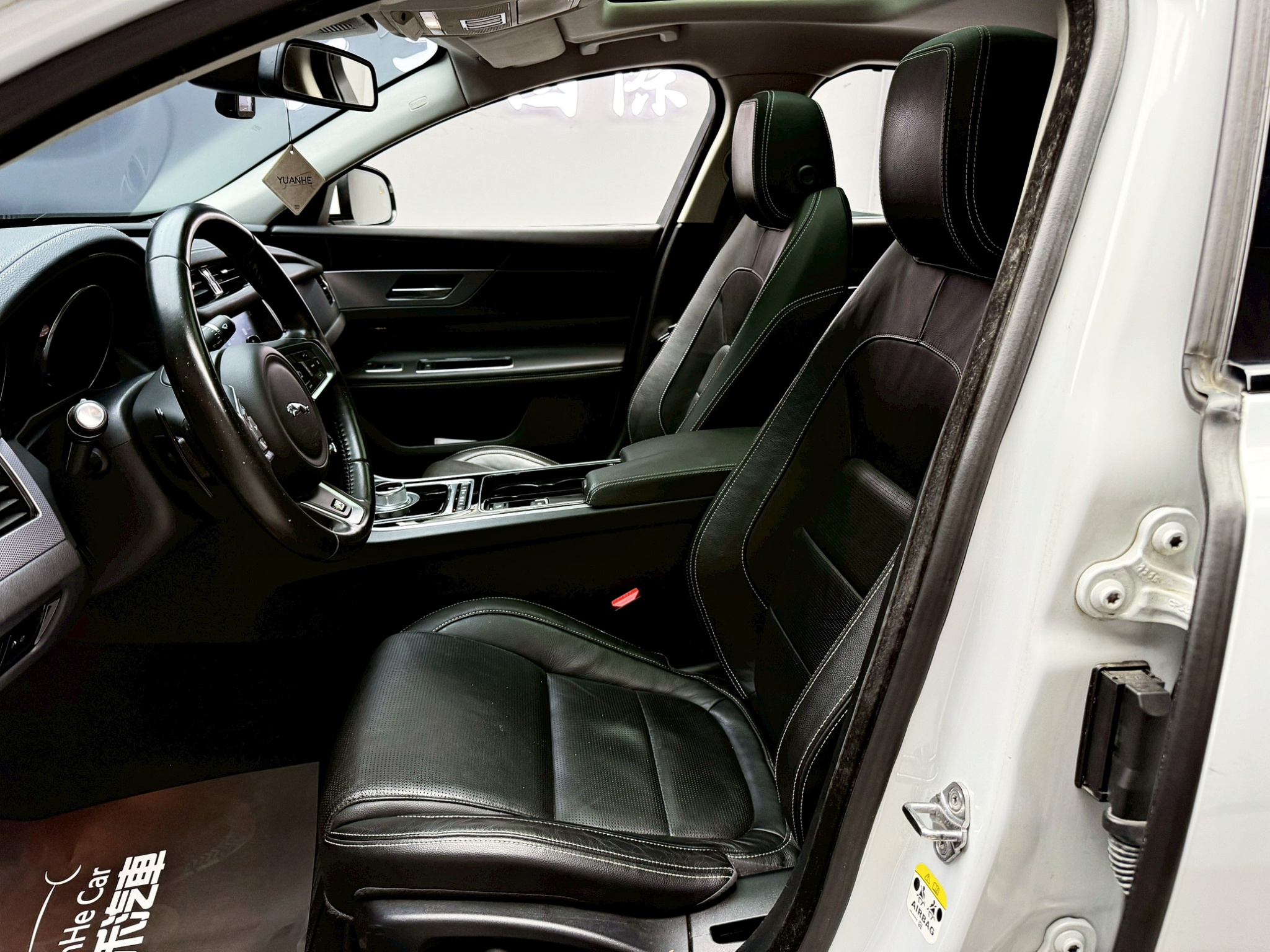 全台到府賞車 2015/16 Jaguar XF R-Sport 35t『小李經理』元禾國際車業/中古車/促銷中  第5張相片