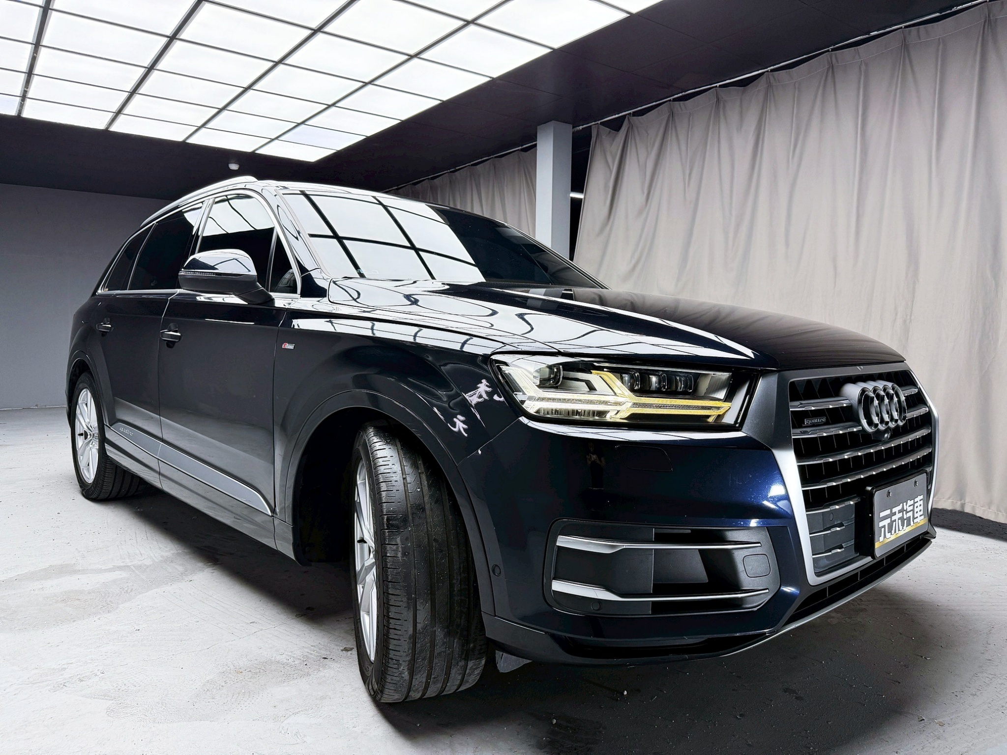 全台到府賞車 2016/17 Audi Q7 45TDI Quattro 七人座『小李經理』元禾國際車業/中古車/促銷中  第20張相片