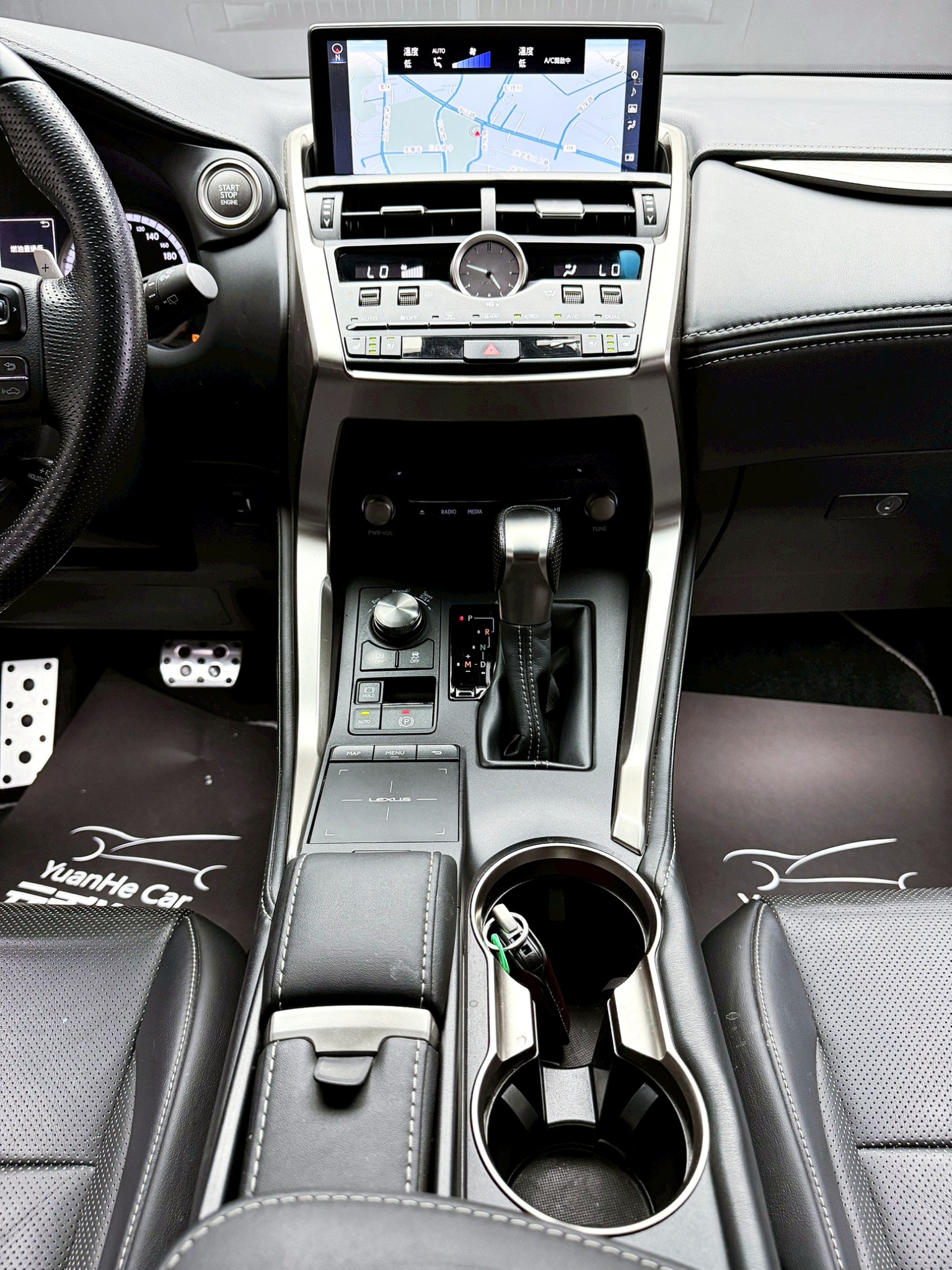 全台到府賞車 2017/18 Lexus NX300 F-Sport『小李經理』元禾國際車業/中古車/促銷中  第12張相片