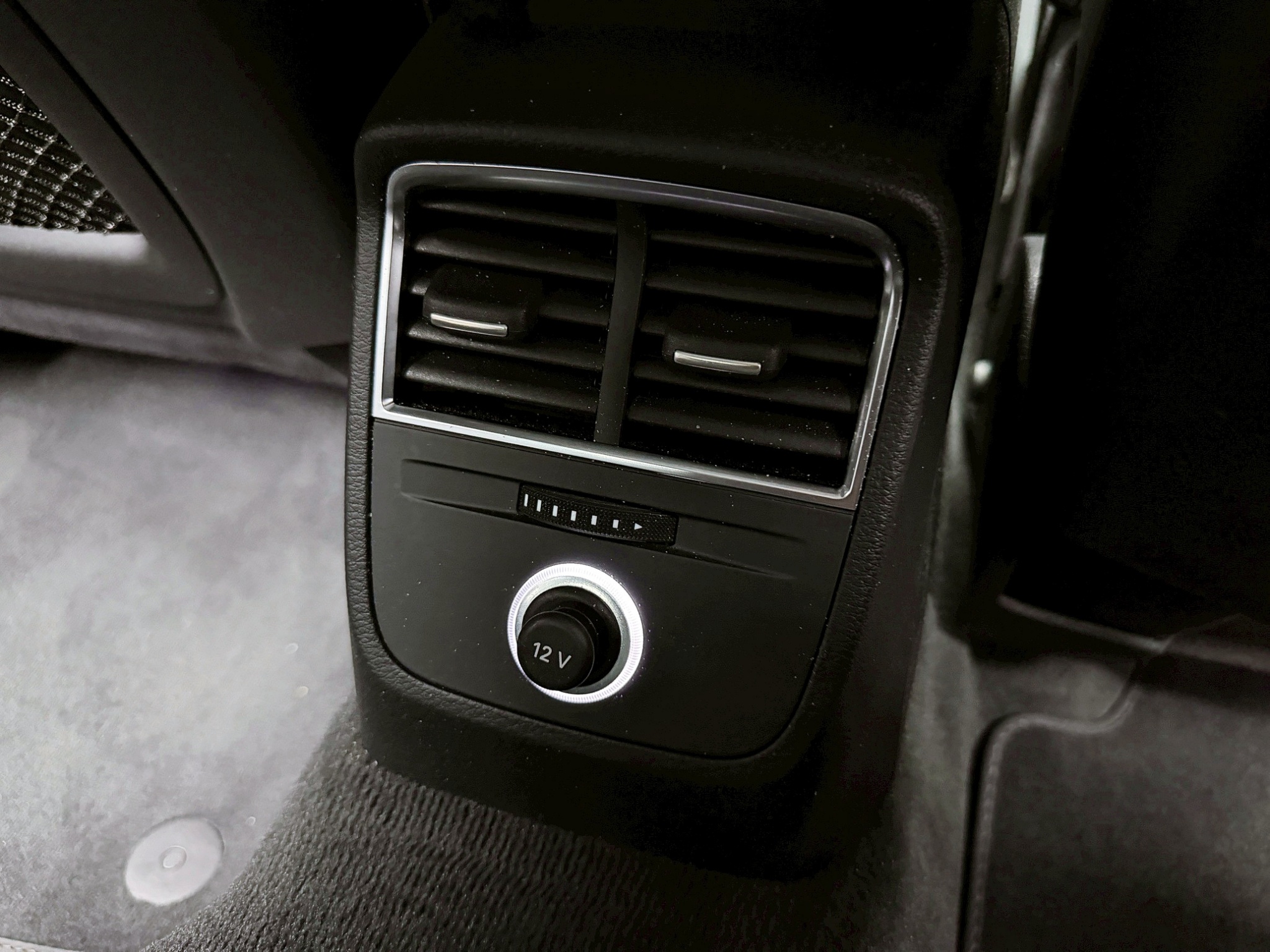 全台到府賞車 2017 Audi A3 Sportback 35TFSI Premium『小李經理』元禾國際車業/中古車/促銷中  第10張相片