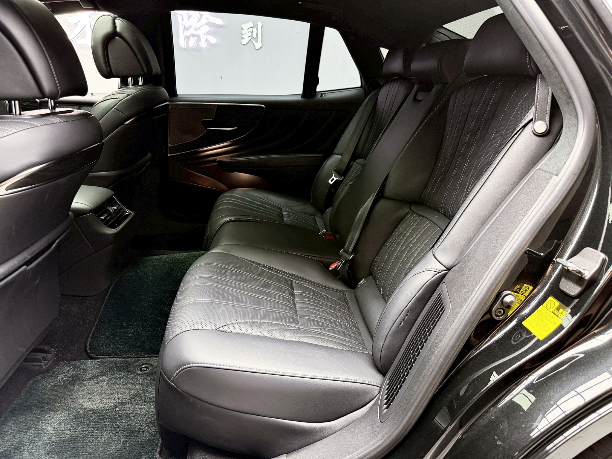 全台到府賞車 2021/22 Lexus LS500h 頂級版『小李經理』元禾國際車業/中古車/促銷中  第15張相片