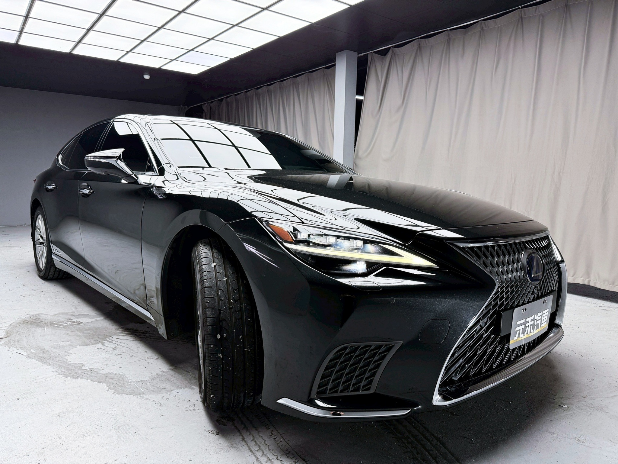 全台到府賞車 2021/22 Lexus LS500h 頂級版『小李經理』元禾國際車業/中古車/促銷中  第20張相片