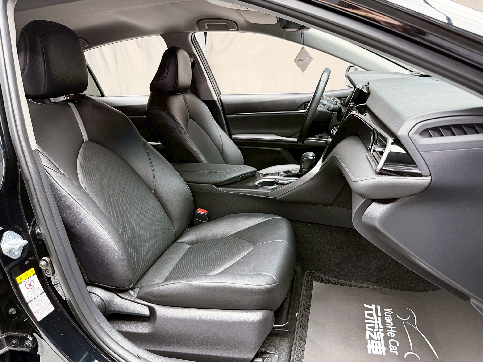 全台到府賞車 2021 Toyota Camry 豪華版『小李經理』元禾國際車業/中古車/促銷中  第11張相片