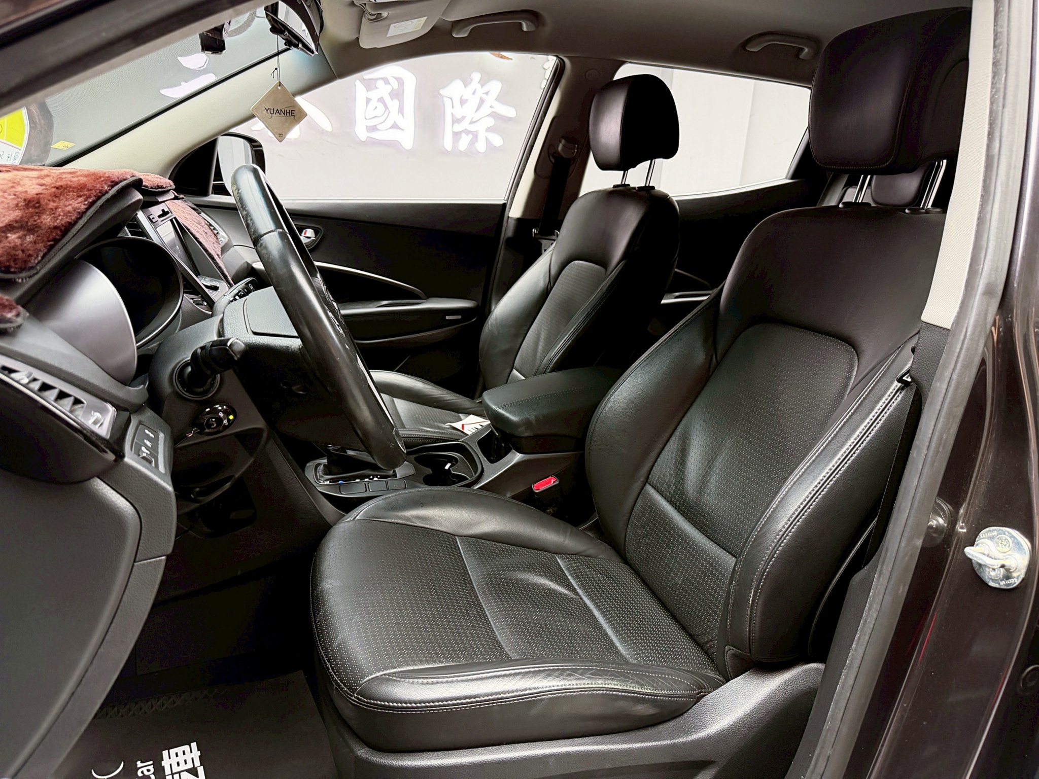 全台到府賞車 2014 Hyundai SantaFe 七人座貴族款『小李經理』元禾國際車業/中古車/促銷中  第13張相片